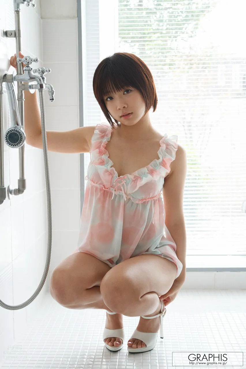 2013-03 Mana Sakura 28