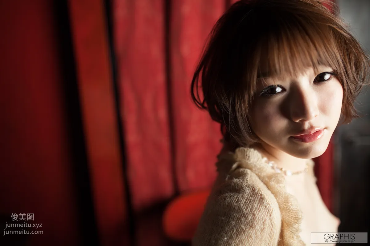 [Graphis] 2014.07.04 初脫ぎ娘 涼川 絢音 _ 101