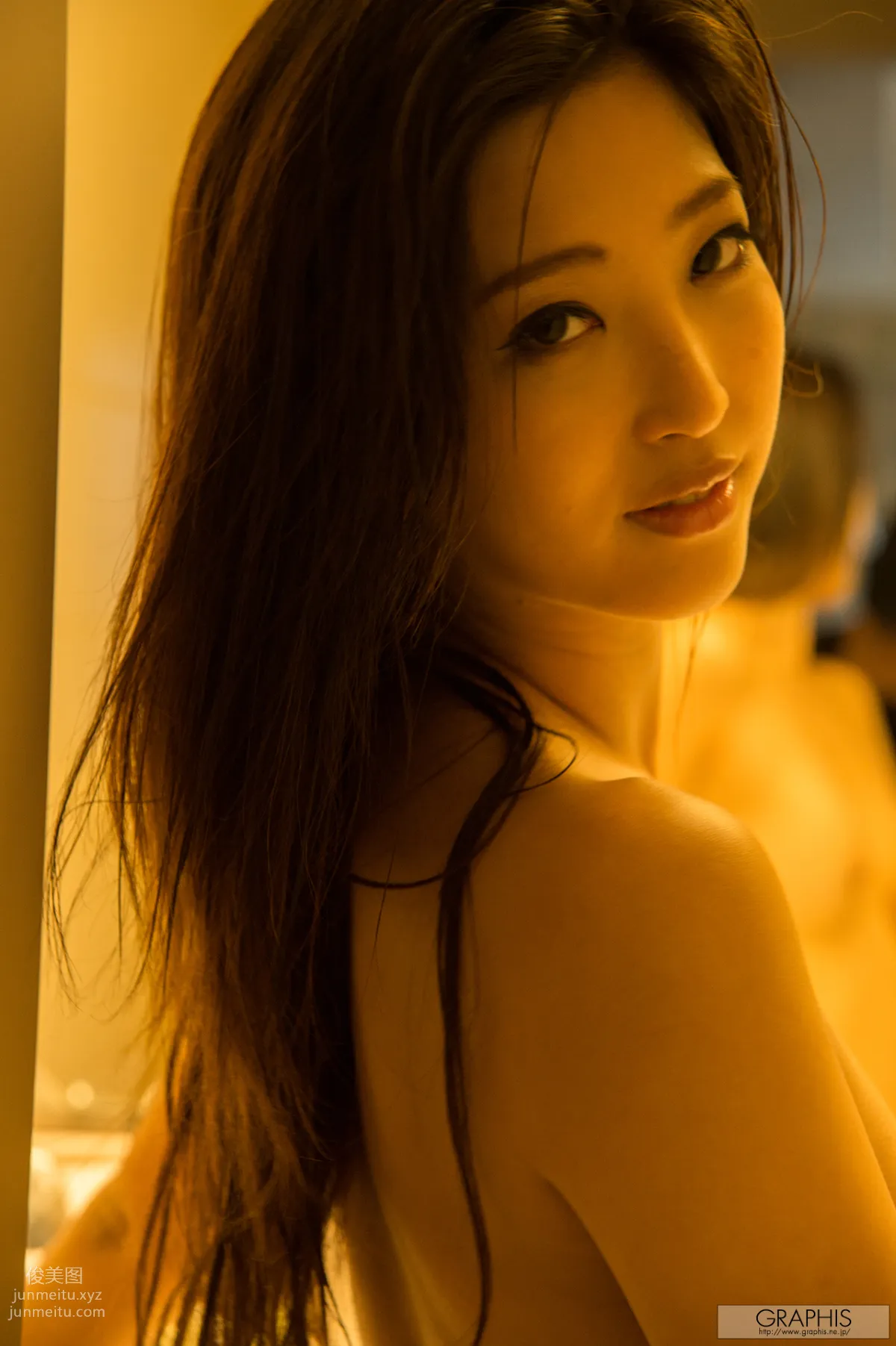 [Graphis] 2016.06.15 Graphis Gals Miri Mizuki 水稀みり 106