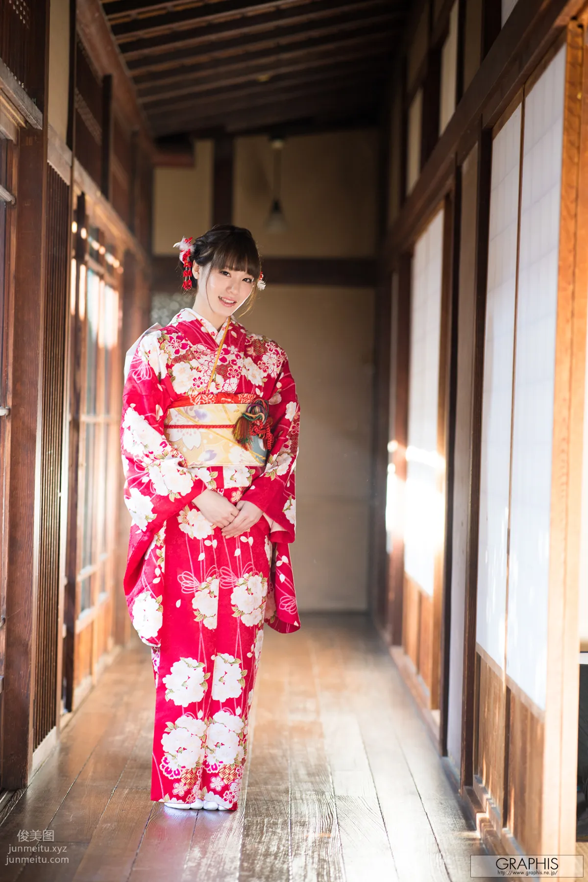 [Graphis] 2017.01.01 Airi Suzumura 鈴村 あいり Limited Edition 14