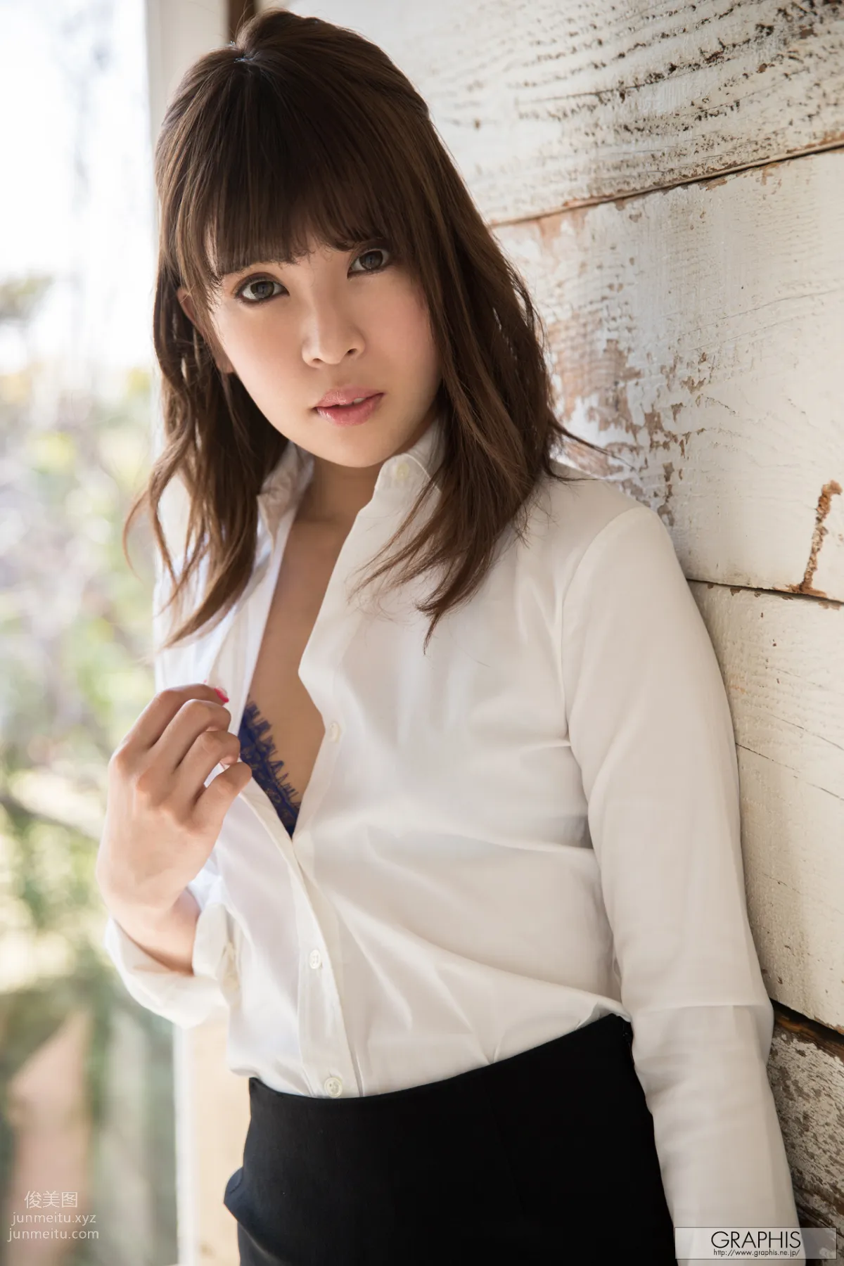 [Graphis] 2017.05.05 ANRI - GW SPECIAL 『 Happy-Go-Lucky 』 2