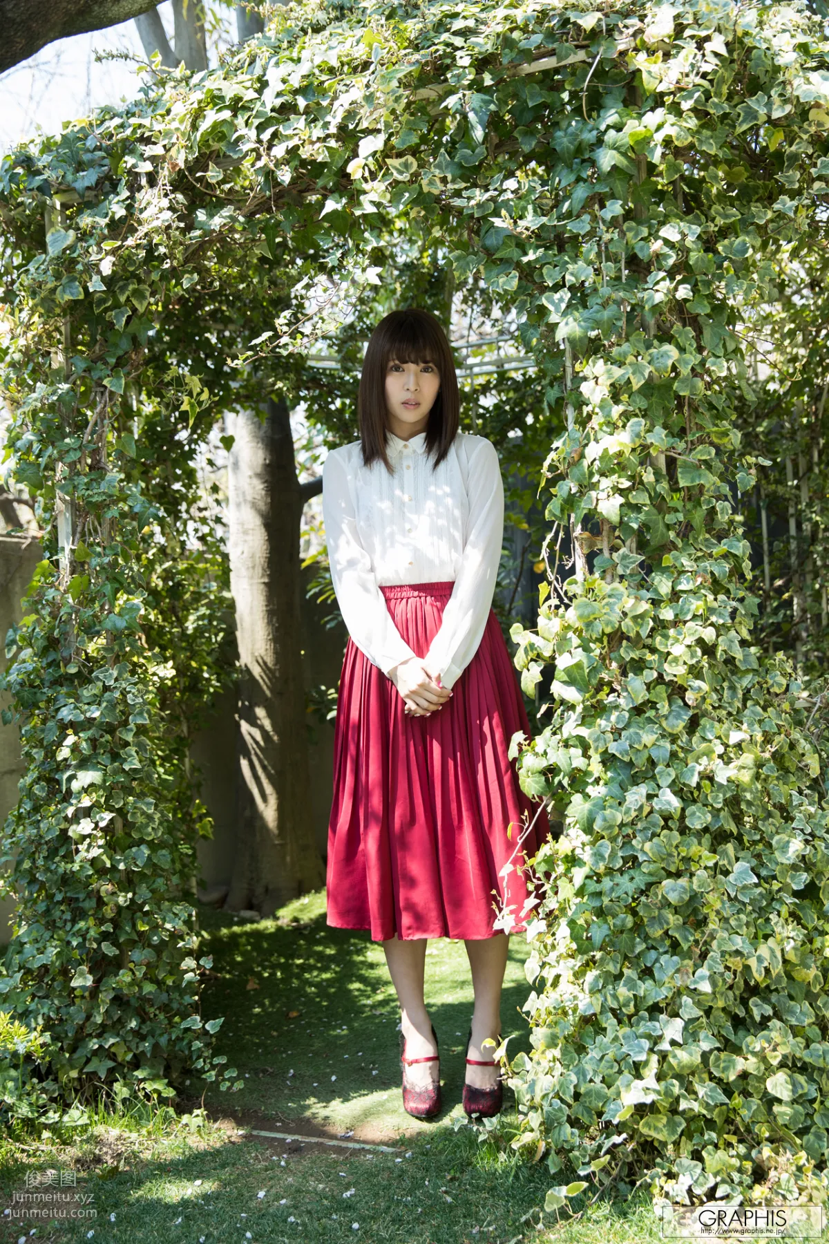 [Graphis] 2017.05.05 ANRI - GW SPECIAL 『 Happy-Go-Lucky 』 54