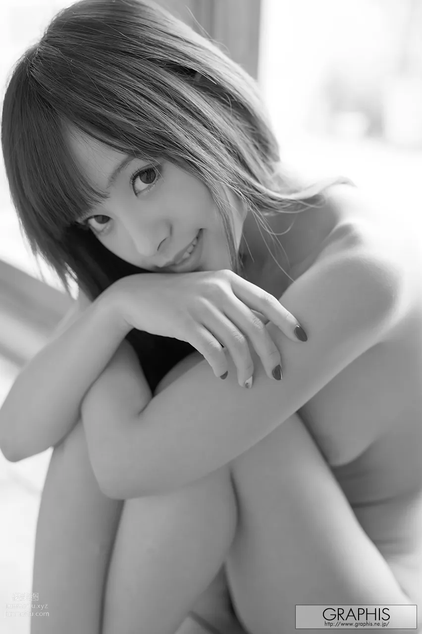 [Graphis] 2017.09 每日一枚 Kana Momonogi 桃乃木かな 9