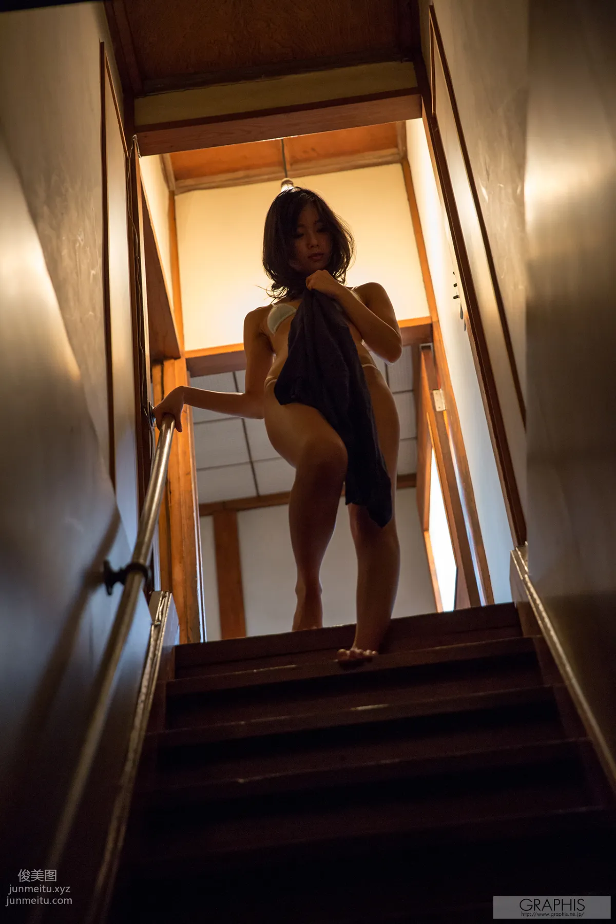 [Graphis] 2018.03.12 初脫ぎ娘 竹田ゆめ Yume Takeda 79