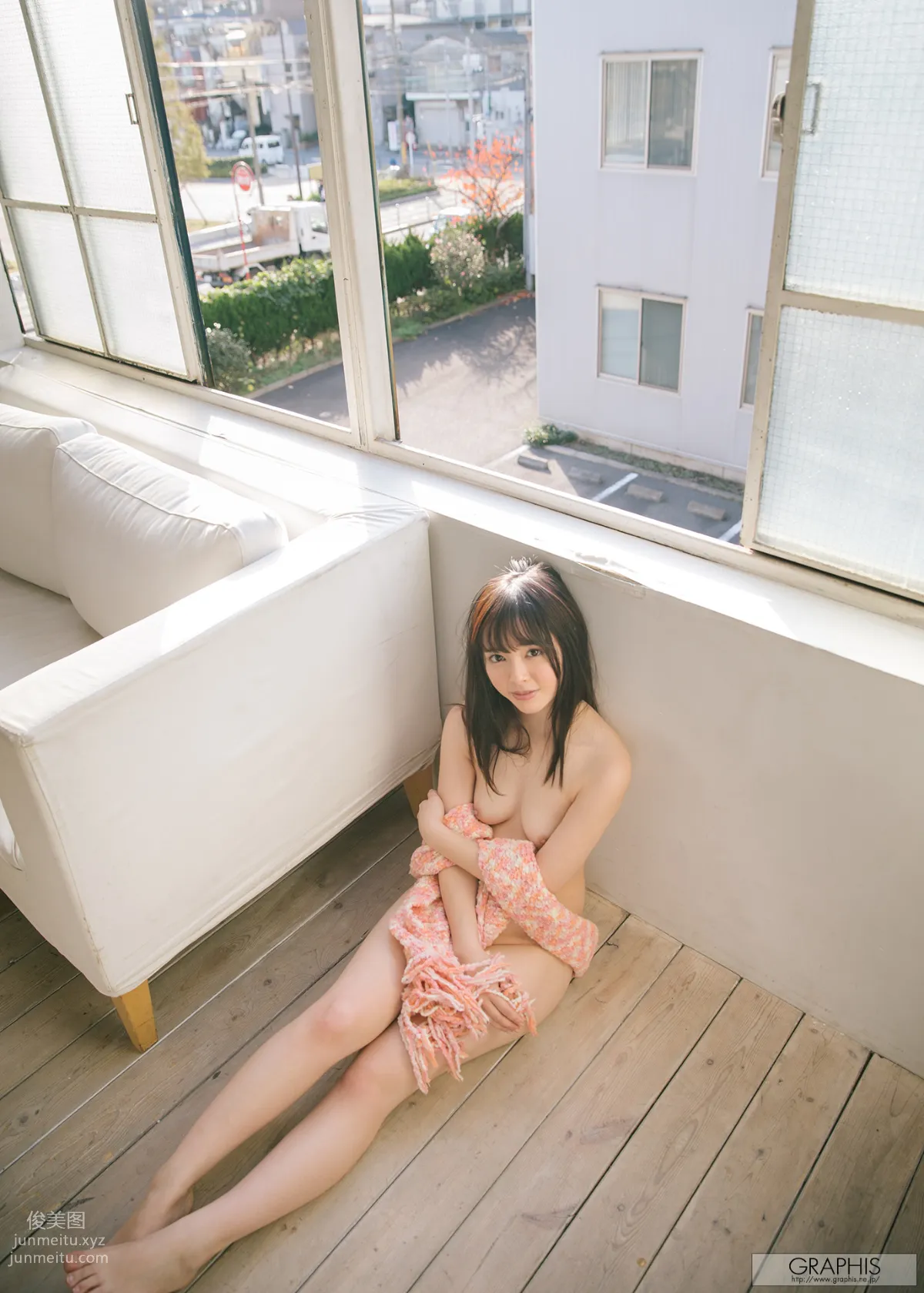 [Graphis] 2018.04.09 初脫ぎ娘 小倉由菜 Yuna Ogura 40