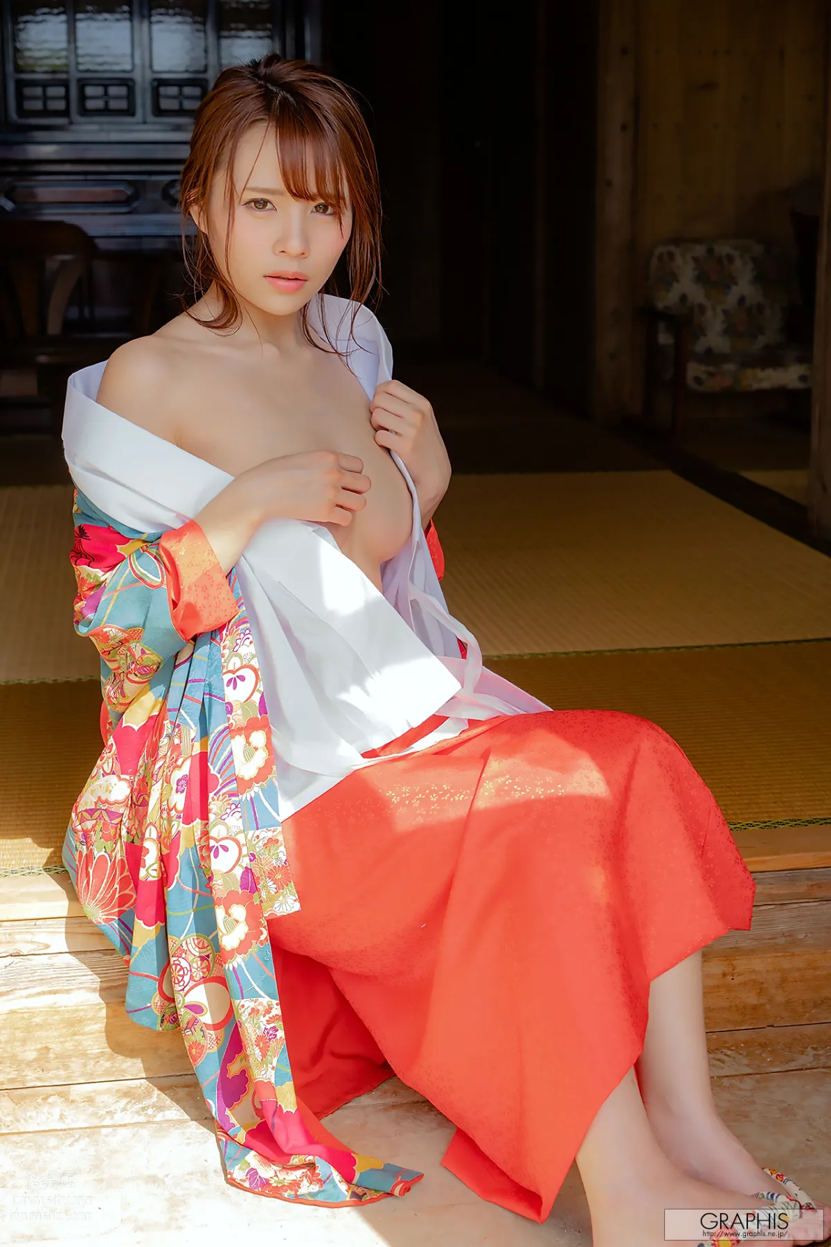 [Graphis] 2019-05-24 Mayuki Ito 伊藤舞雪 『Mystery』 10