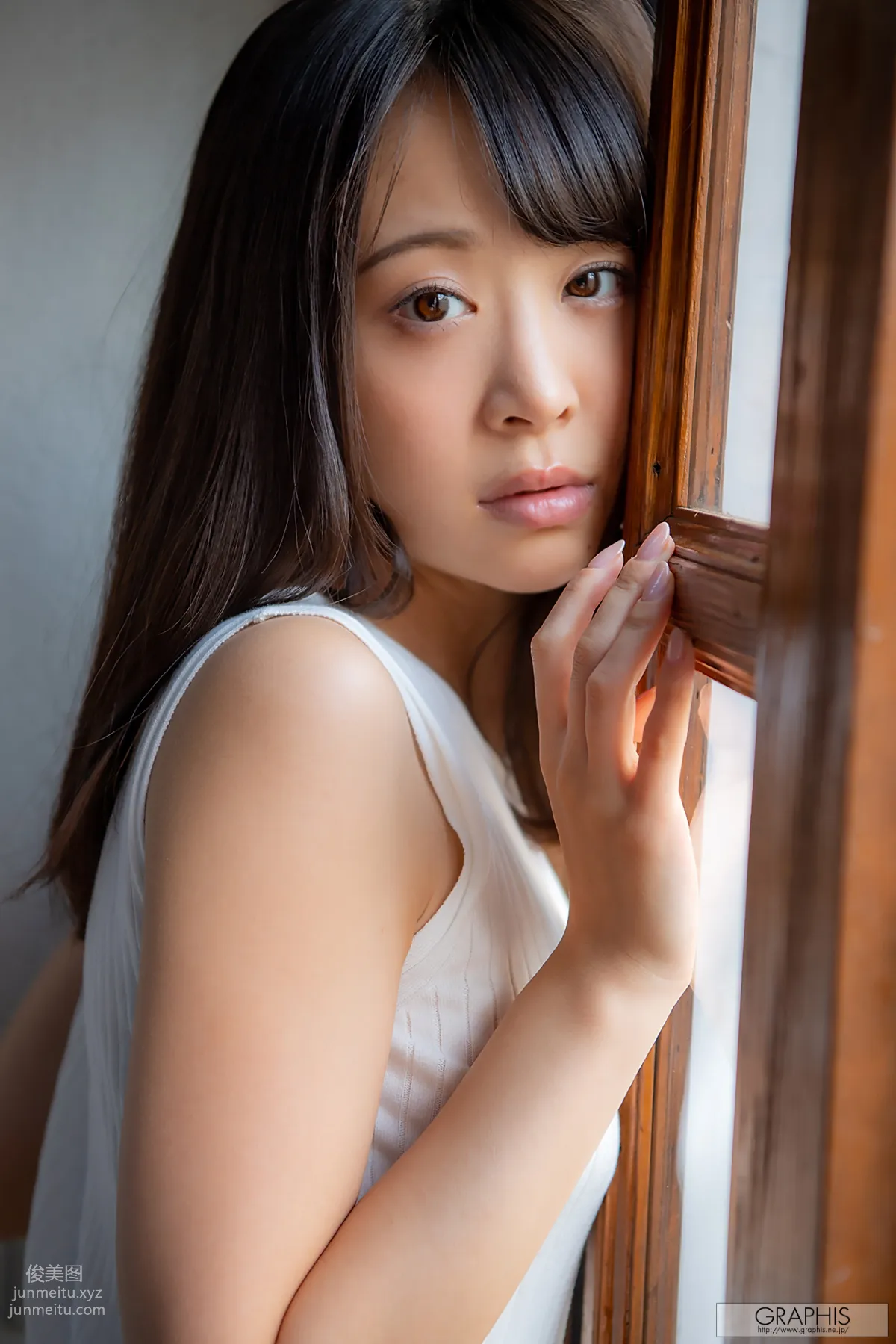 [Graphis] 2019-12-20 First Gravure - Hiyori Yoshioka 吉岡ひより 81