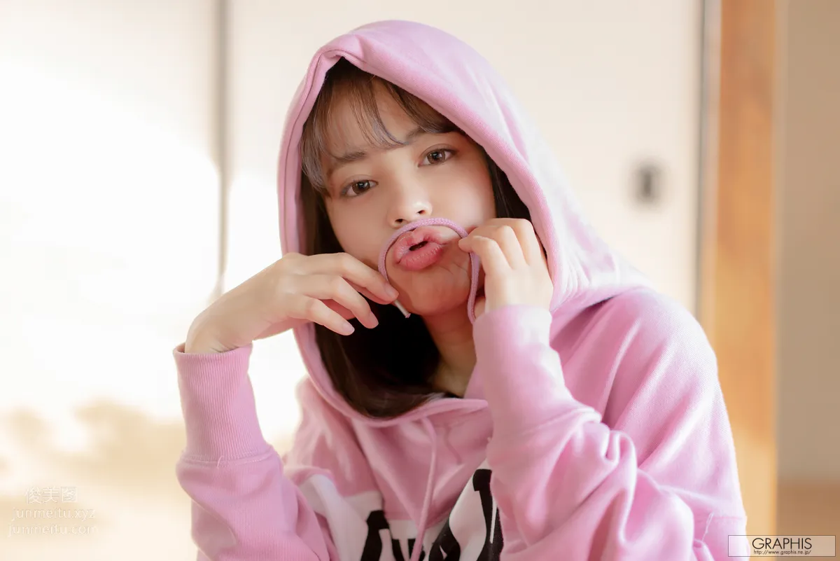 [Graphis] Gals 2019-03-01 Shion Yumi 夕美しおん 『 Corpo minimo』 76