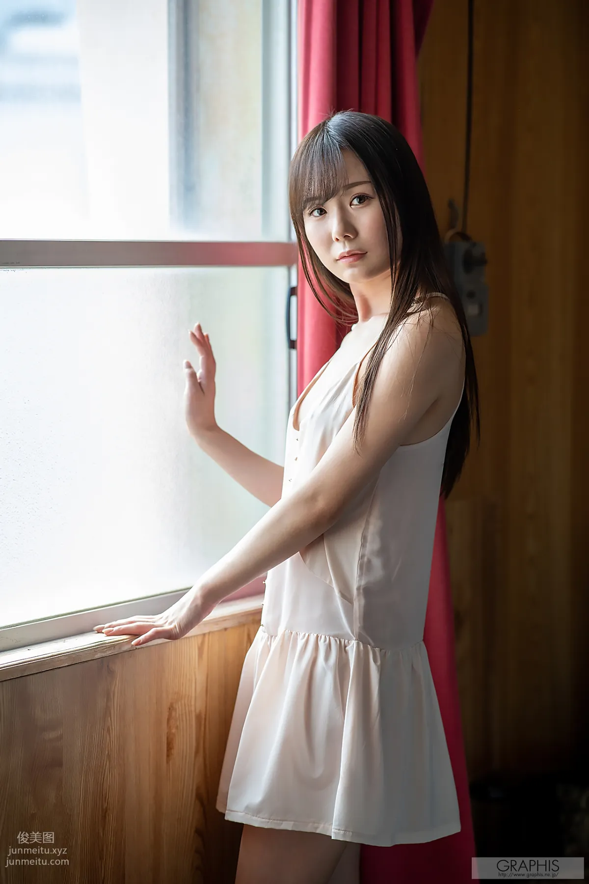 [Graphis] 2020-04-03 Miru Sakamichi 坂道みる 『MIRU』 32
