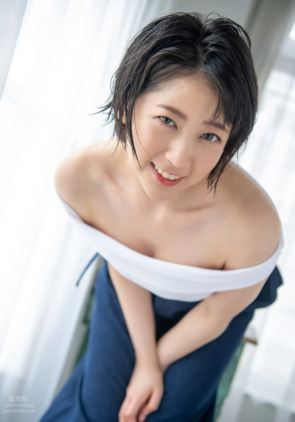 [Graphis] 2020-08-21 Gals - Hibiki Natsume 夏目響 『 Sounds cute!! 』 44