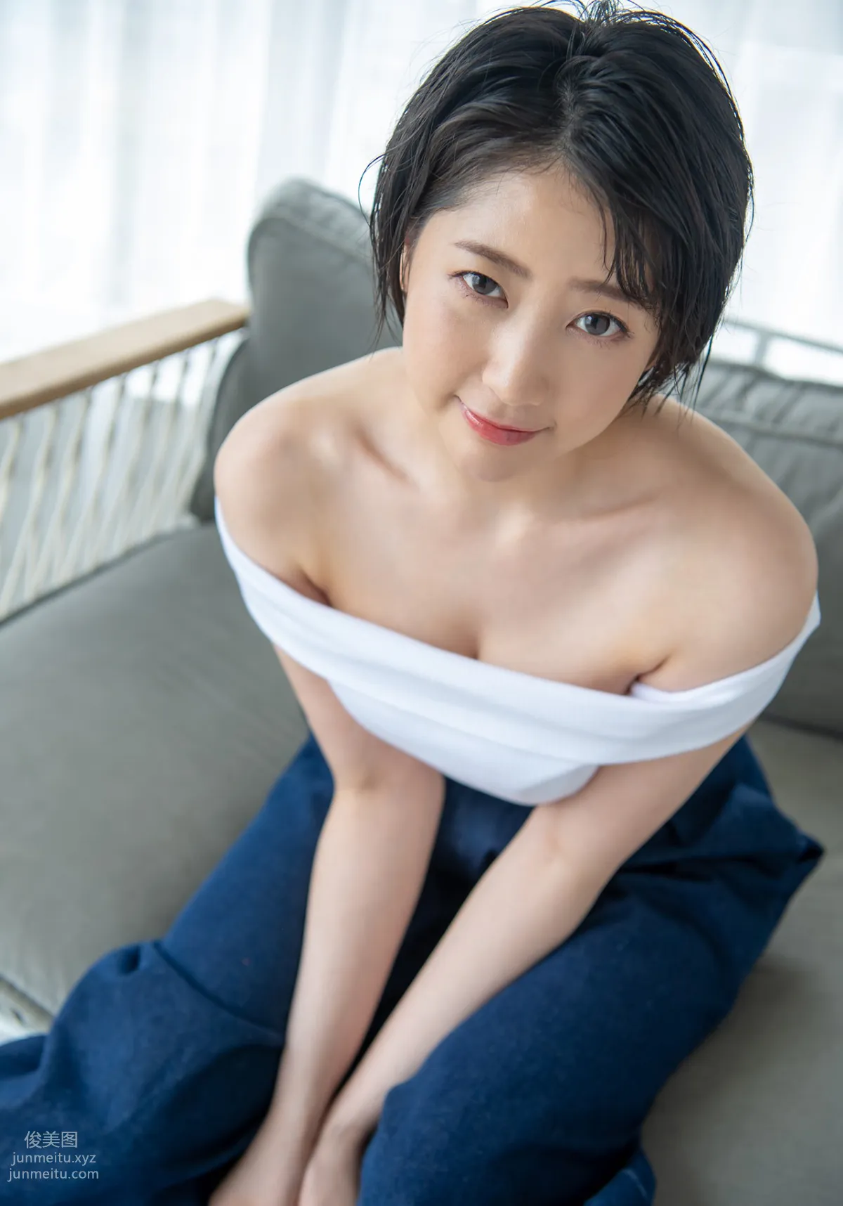 [Graphis] 2020-08-21 Gals - Hibiki Natsume 夏目響 『 Sounds cute!! 』 48