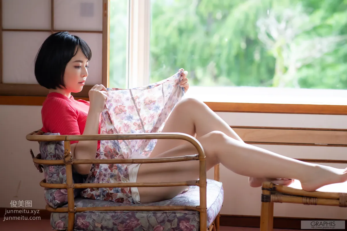 [Graphis] 2020-08-24 Tsubaki Sannomiya 三宮つばき 『 first gravure 』 10