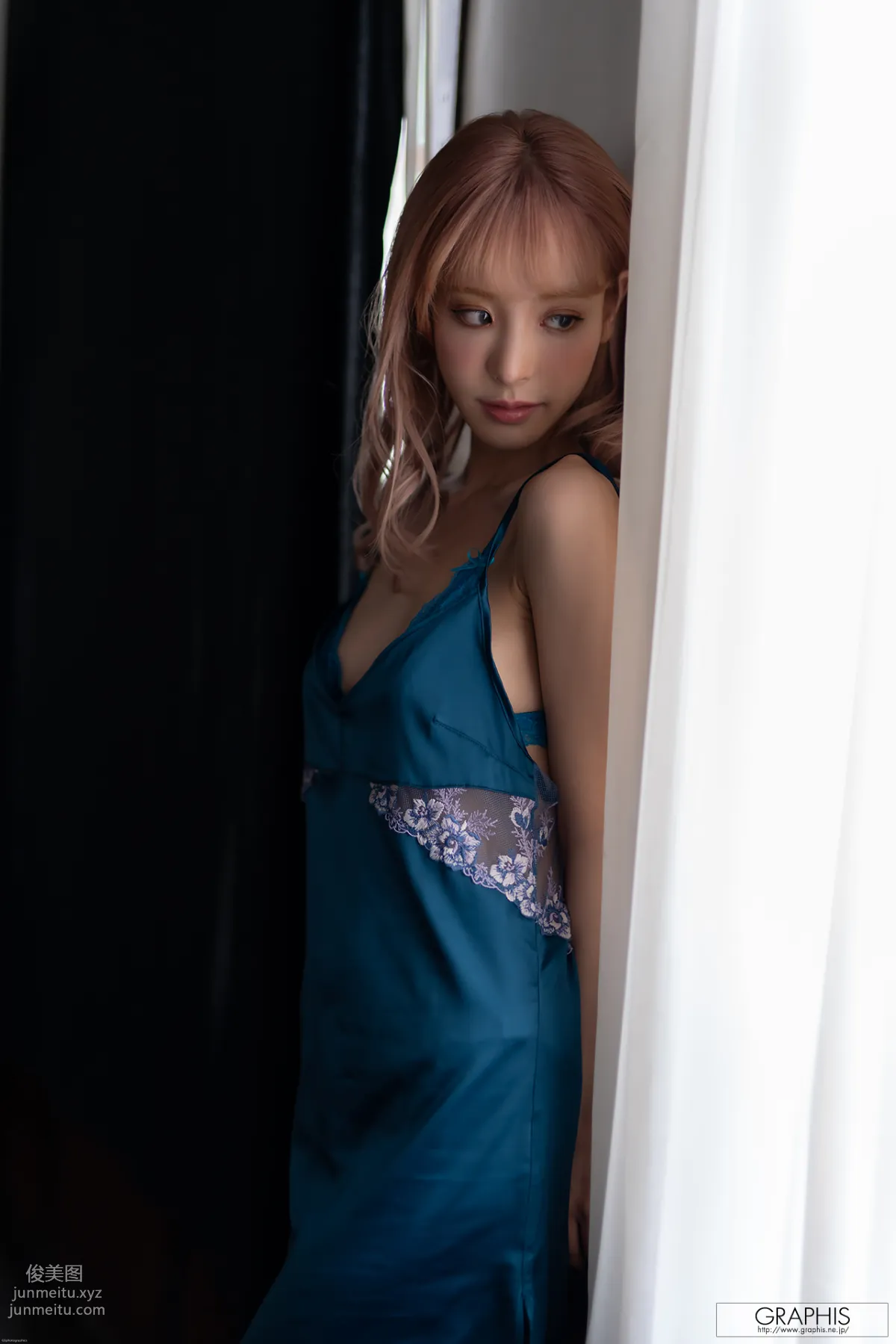 [Graphis] 2020-08-28 SUMMER SPECIAL 2020 - Kana Momonogi 桃乃木かな 『 Change! 』 16
