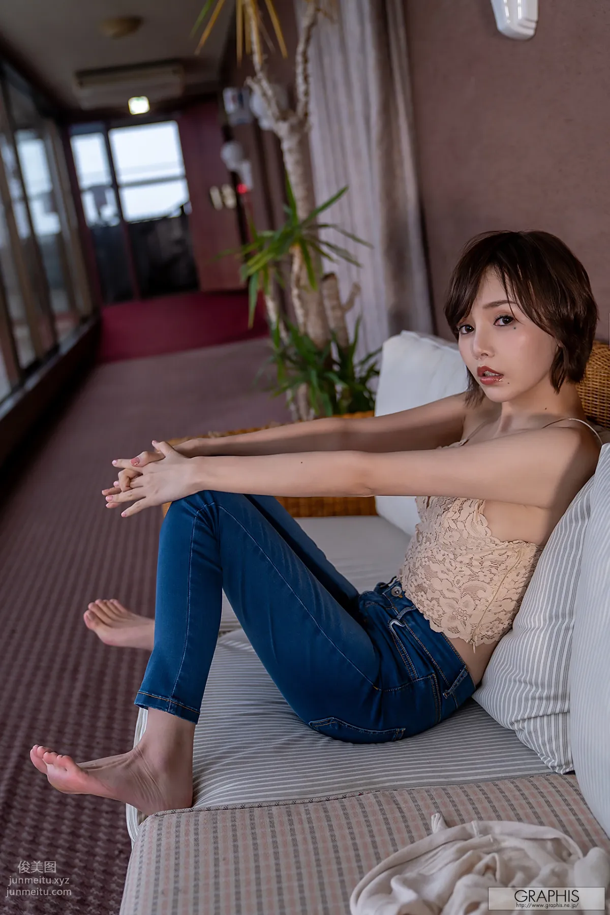 [Graphis]2020.04.24 No.472 Riona Hirose - [Traverse de craie] 53