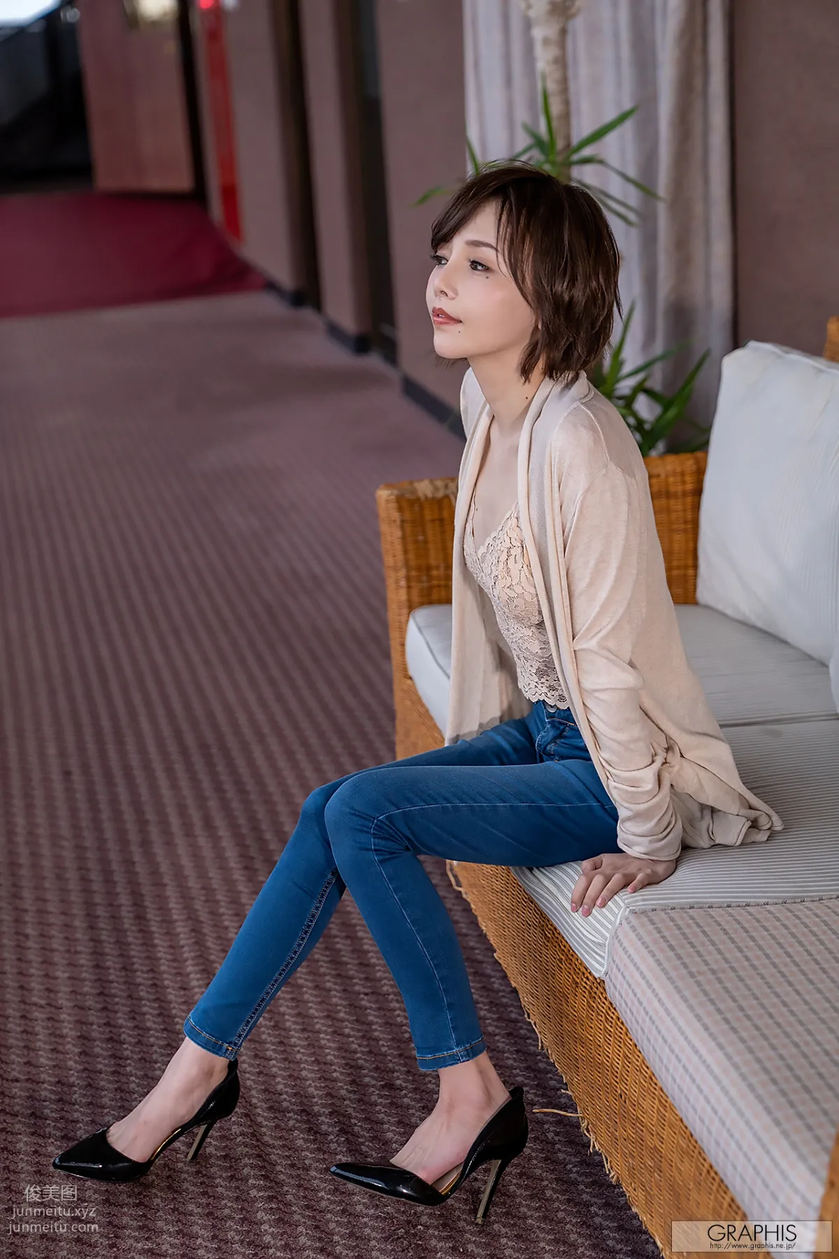 [Graphis]2020.04.24 No.472 Riona Hirose - [Traverse de craie] 52