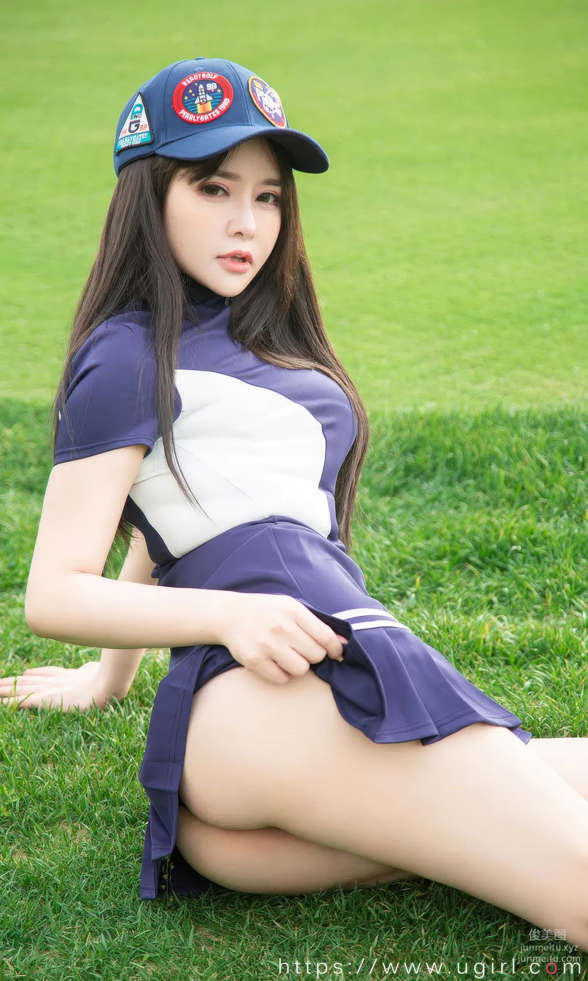 [Ugirls]愛尤物 No.2932 性感不失水準 金baby [35P] 32