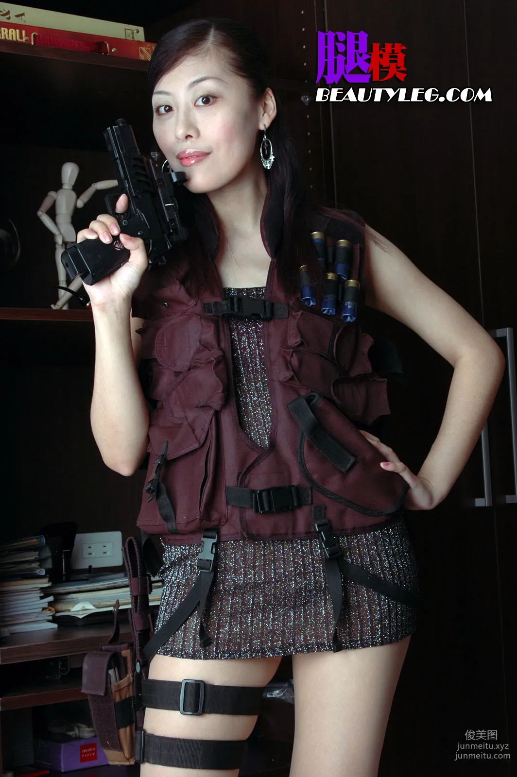 [BEAUTYLEG美腿寫真] 2005.02.16 No.002 Flora 台灣台北 [170P] 67