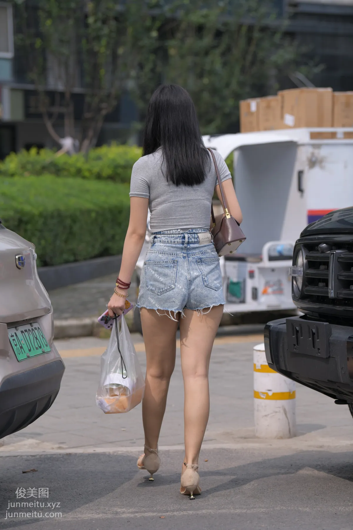 魔鏡街拍 NO.169 一隻麋鹿攝影 牛仔短裙美女[233P] 128