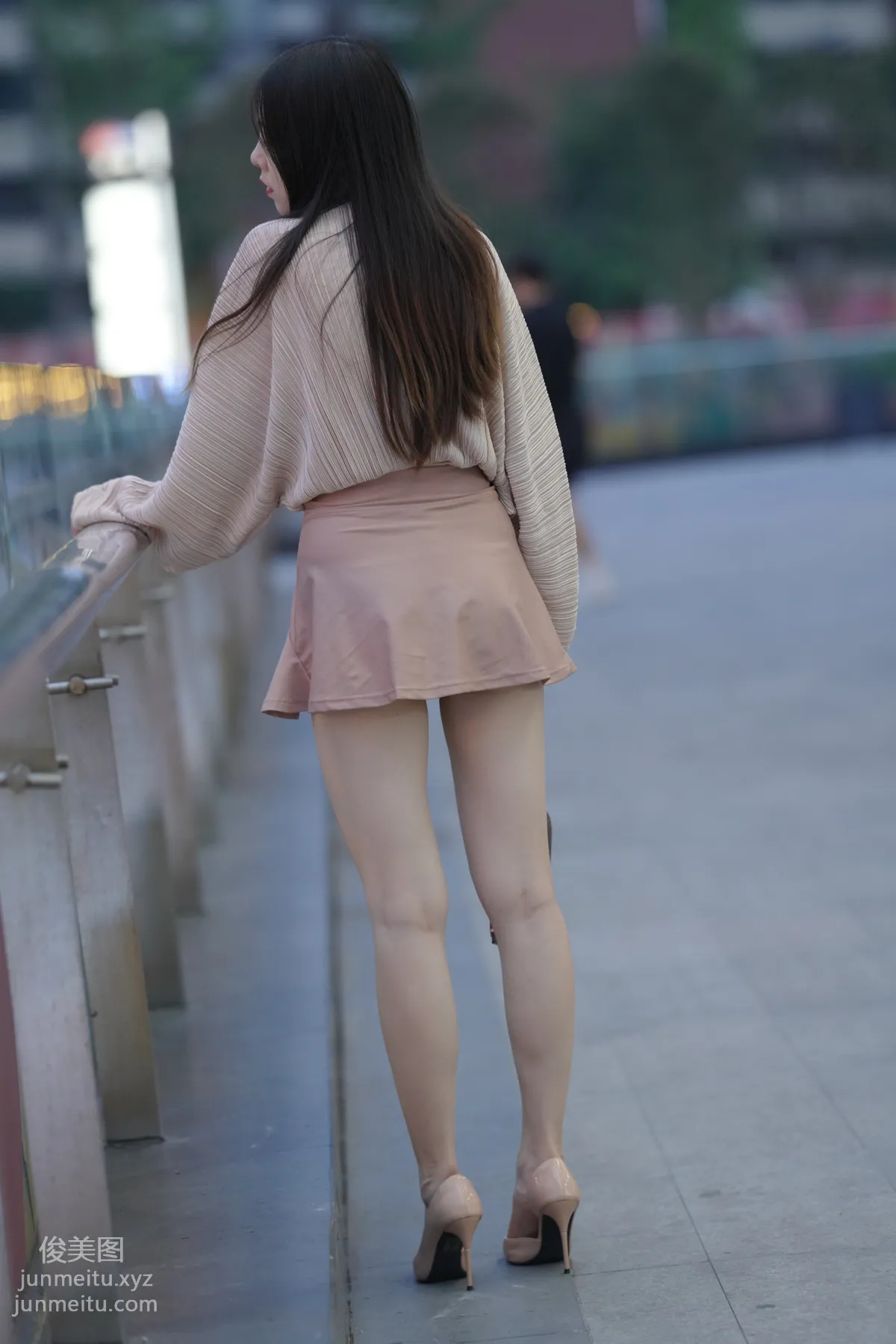 魔鏡街拍 NO.167 可愛的粉色短裙小姐姐[493P] 188