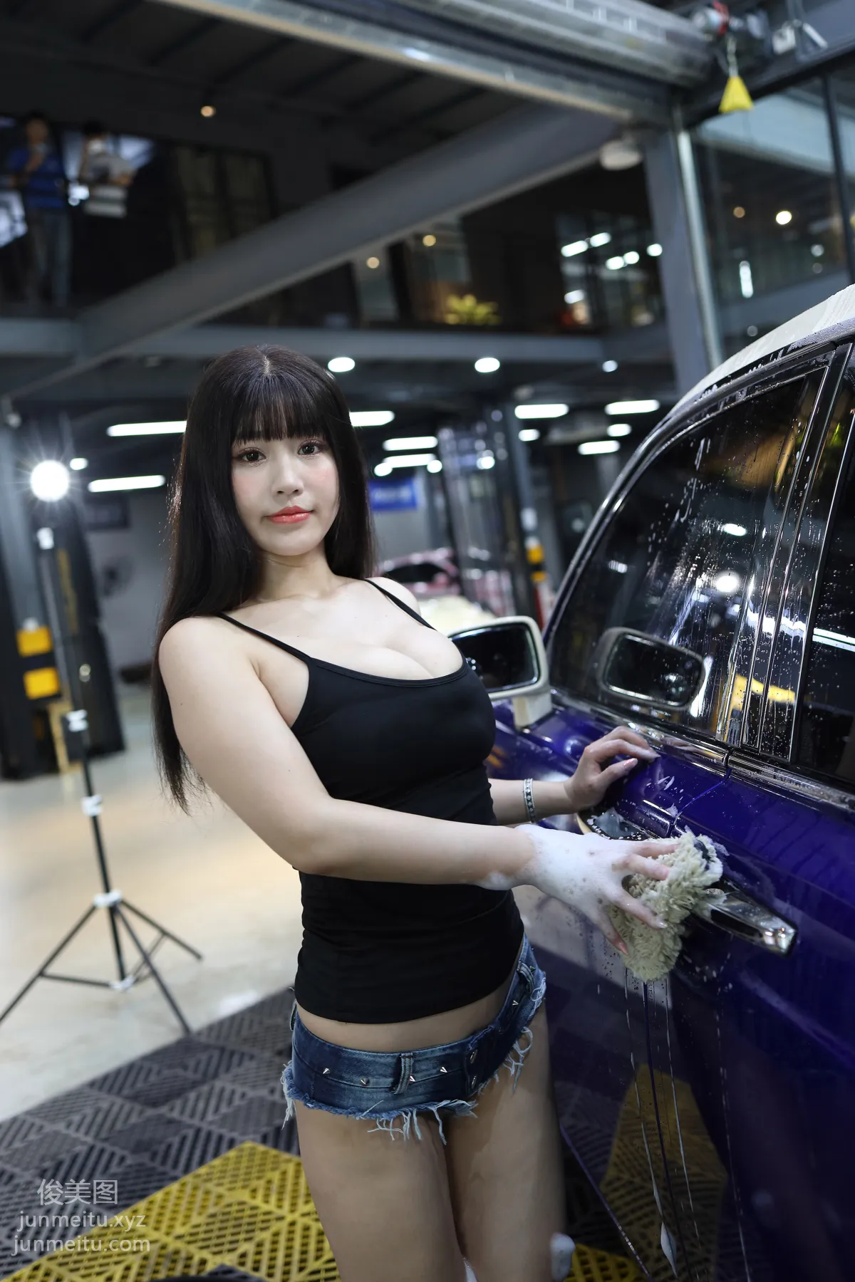 魔鏡街拍 NO.173-“稱職”的女洗車工[423P] 89
