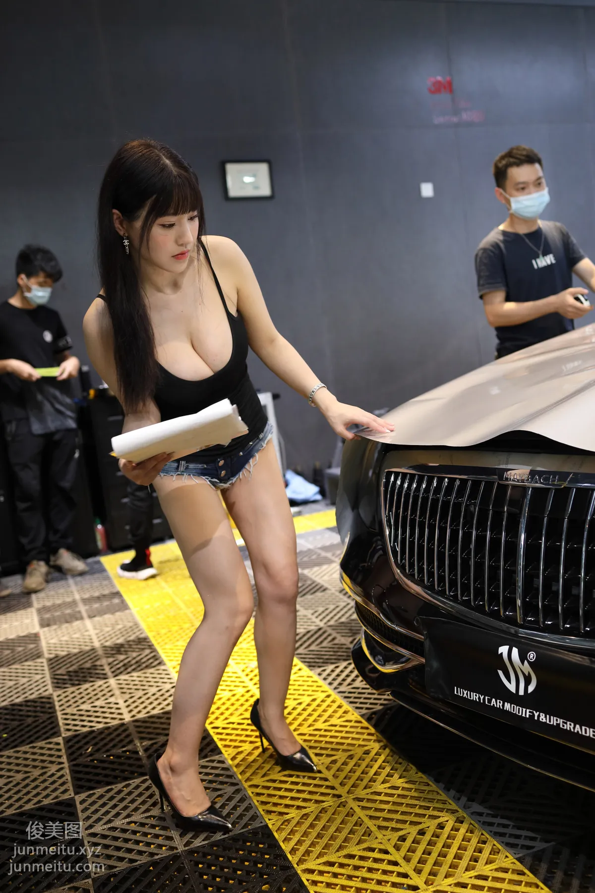 魔鏡街拍 NO.173-“稱職”的女洗車工[423P] 313