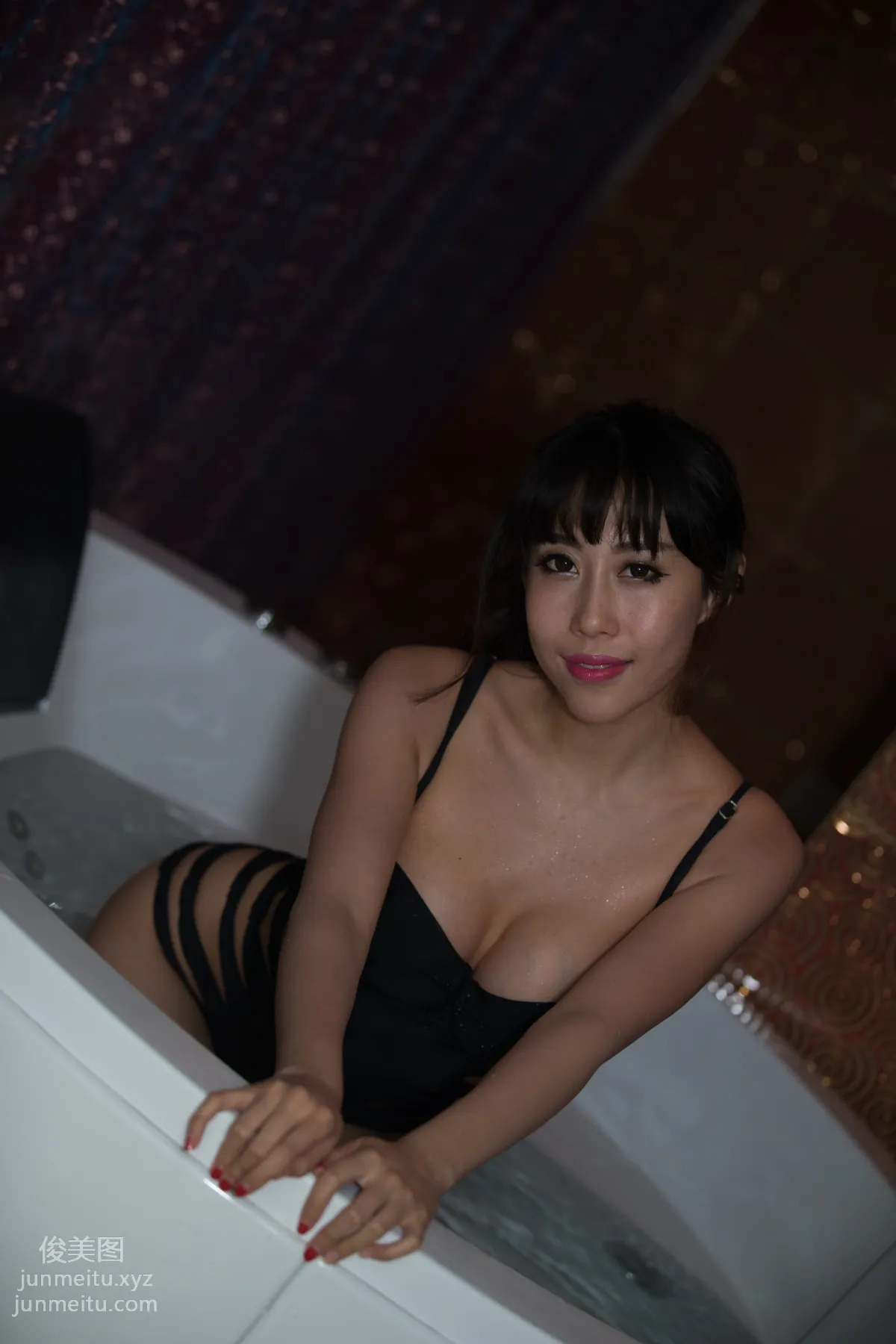 [大名模網]2015第5期 女邢譯文私房大片.邢譯文原片100張 86