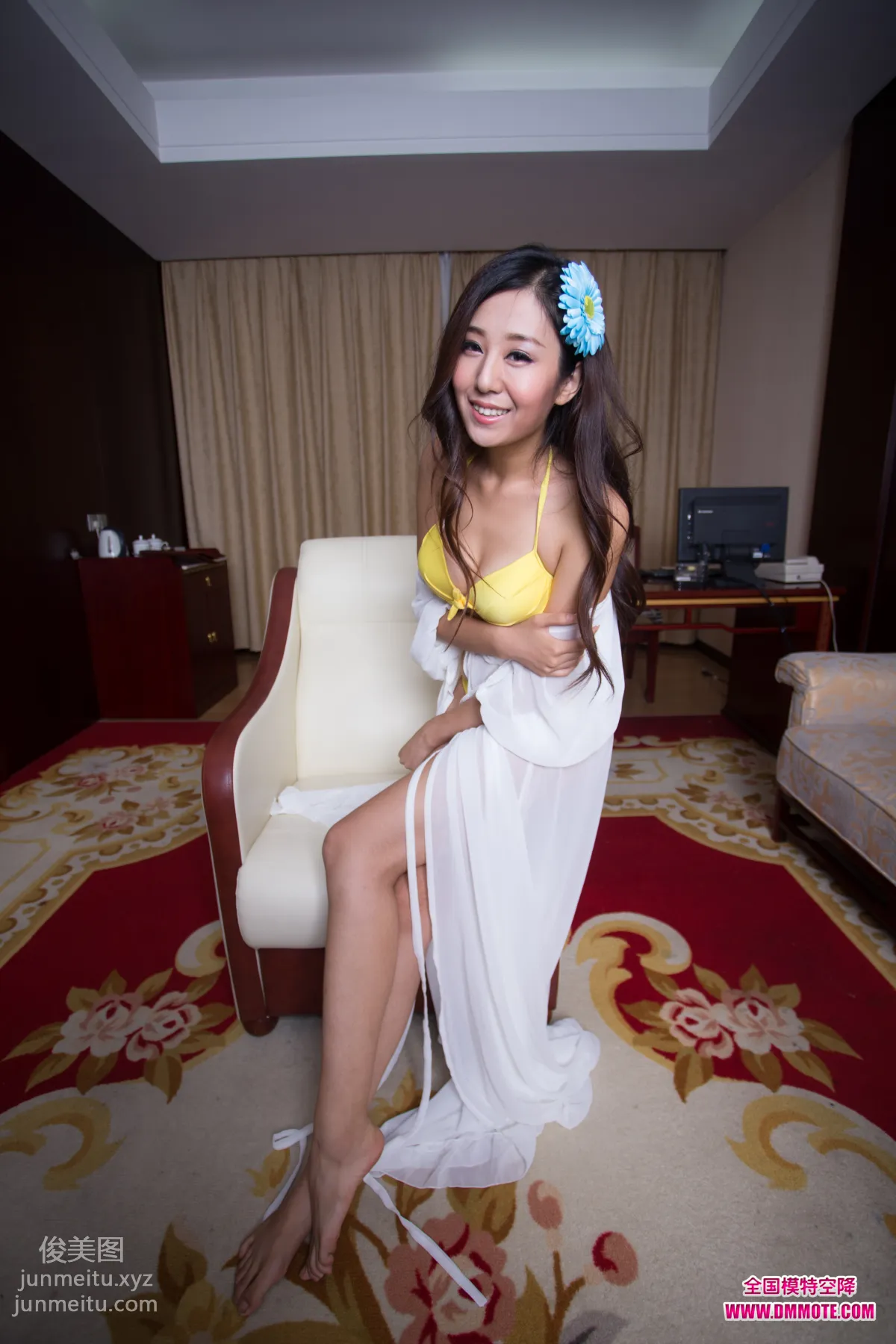 [大名模網]2014第2期 女神文文私房大片.李欣欣原片100張 55
