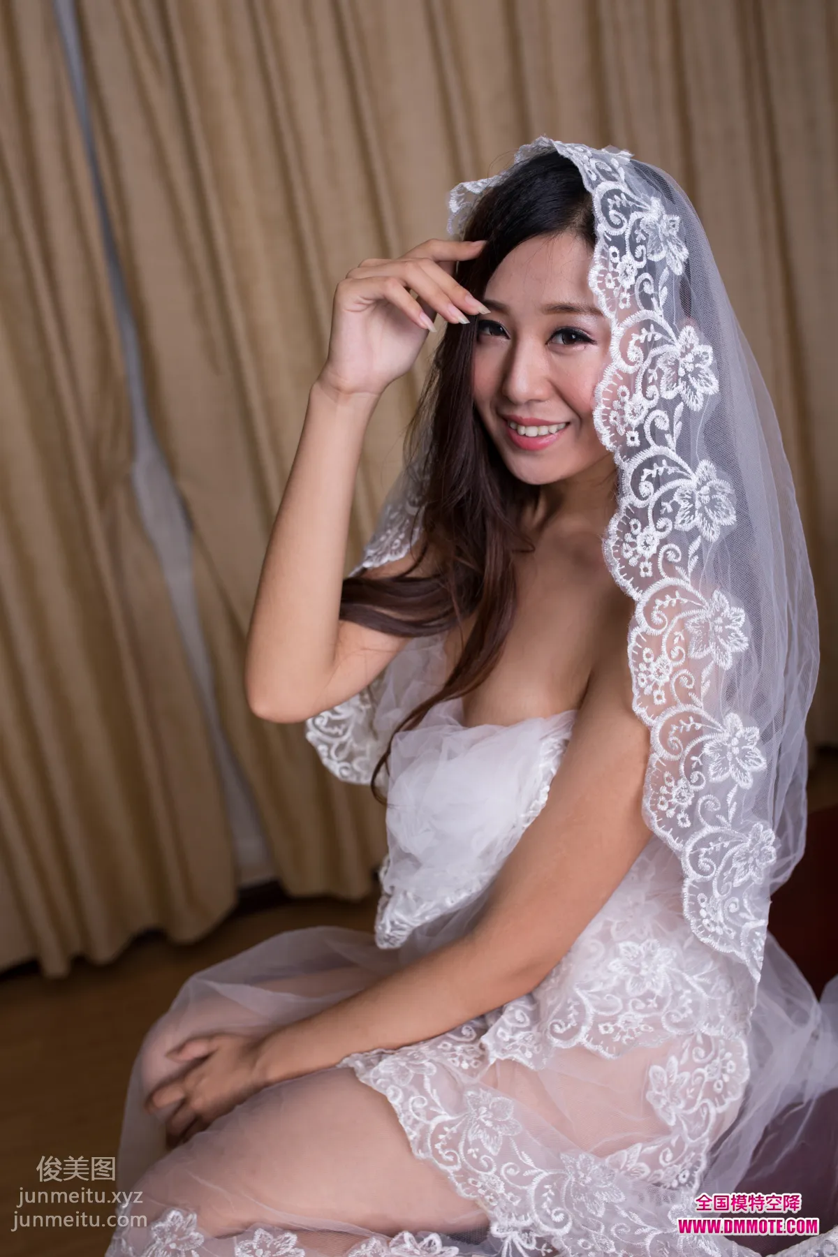 [大名模網]2014第2期 女神文文私房大片.李欣欣原片100張 81