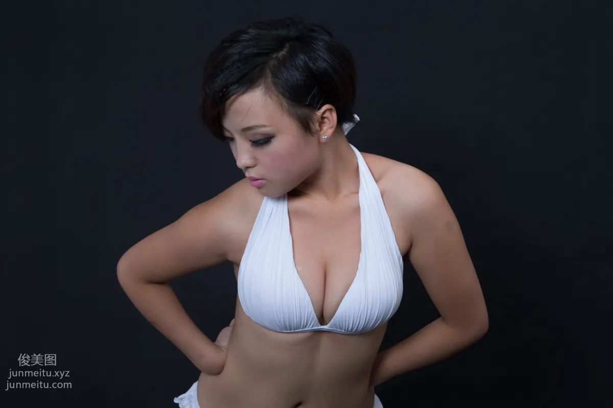 [大名模網]2015第7期 女神牛妞房大片.牛妞原片100張 1