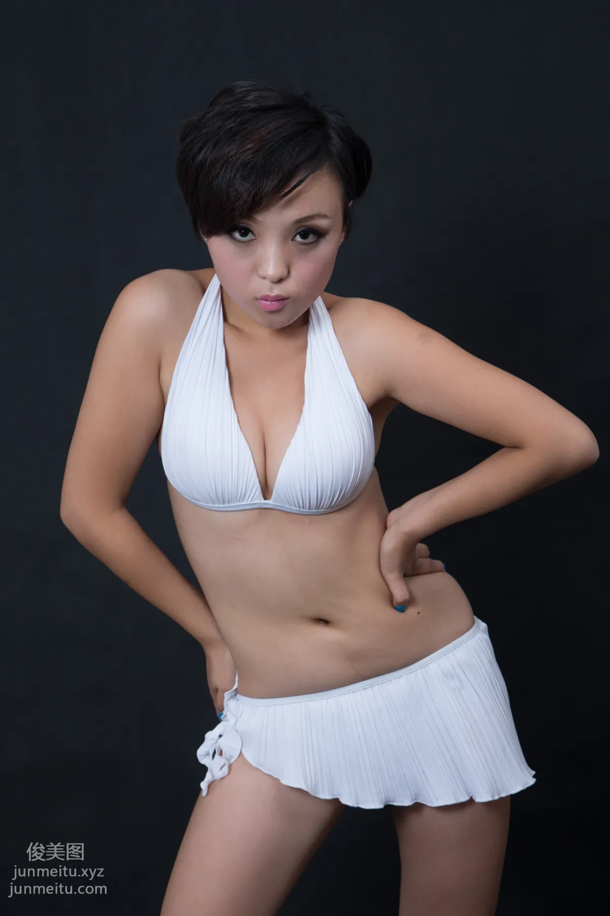 [大名模網]2015第7期 女神牛妞房大片.牛妞原片100張 12
