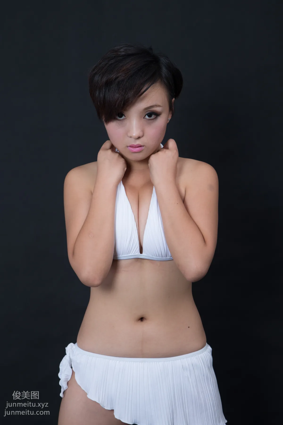 [大名模網]2015第7期 女神牛妞房大片.牛妞原片100張 28