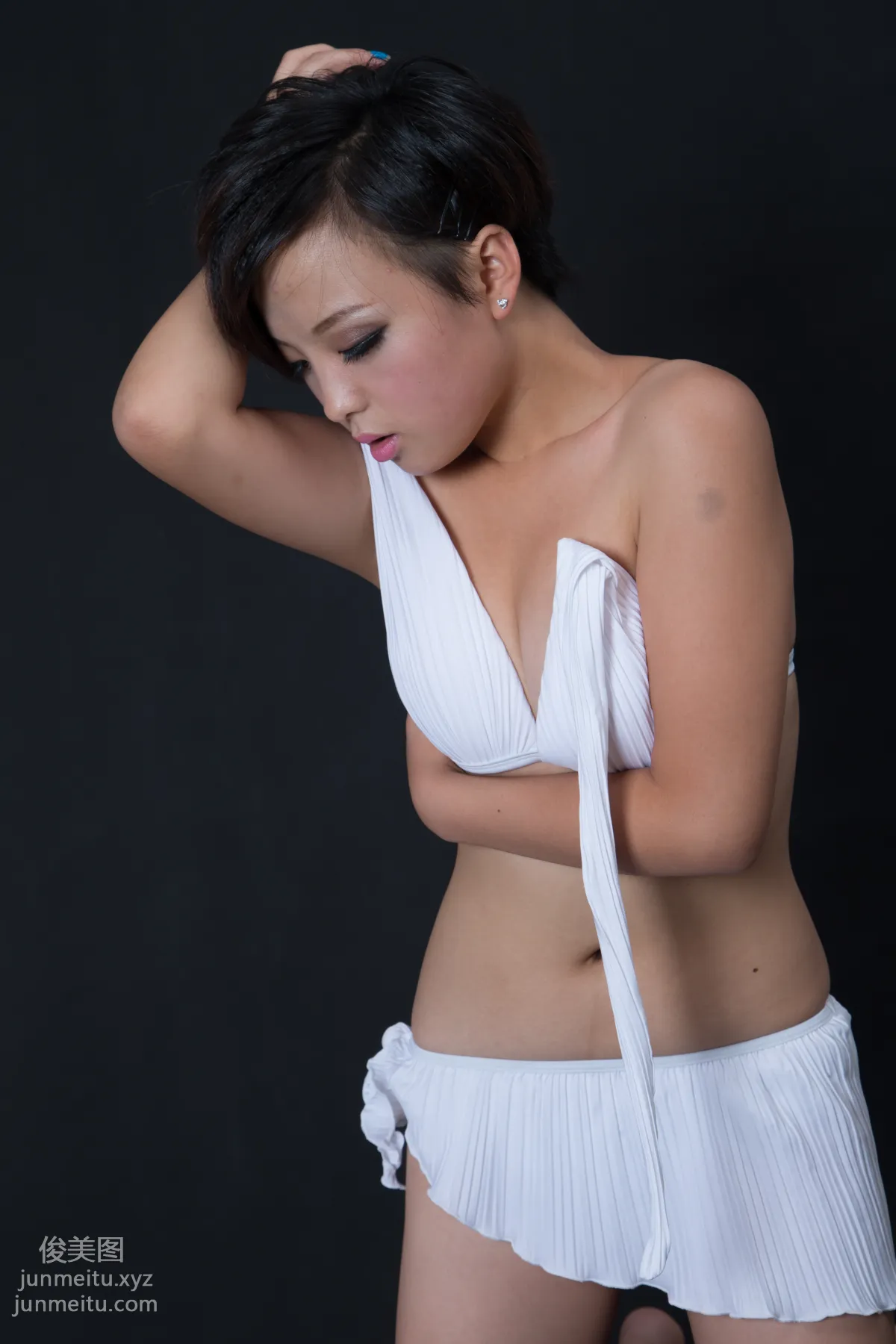 [大名模網]2015第7期 女神牛妞房大片.牛妞原片100張 42