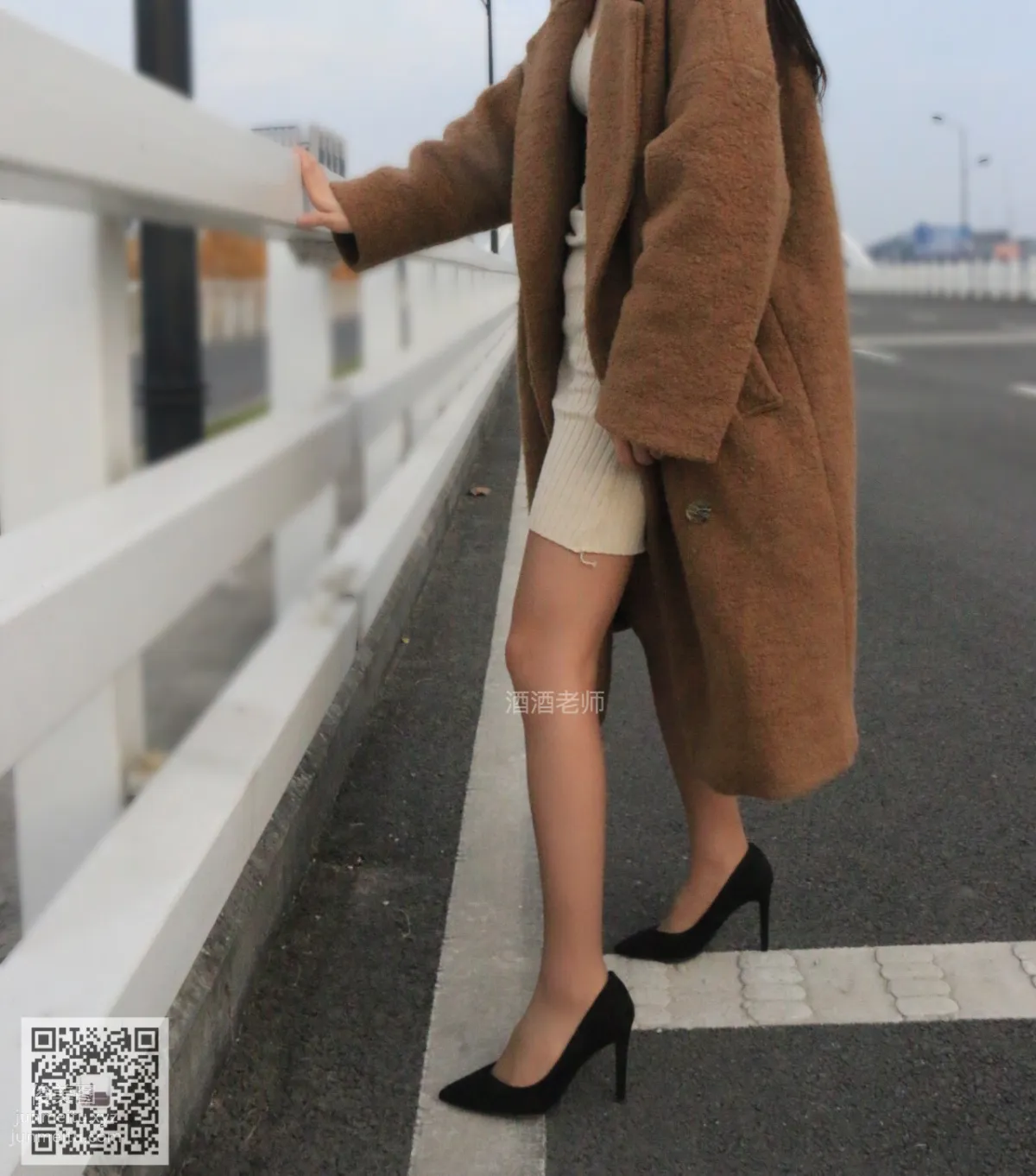 酒酒老師 10《公路絲拍&冬季戀歌》 [45P] 20