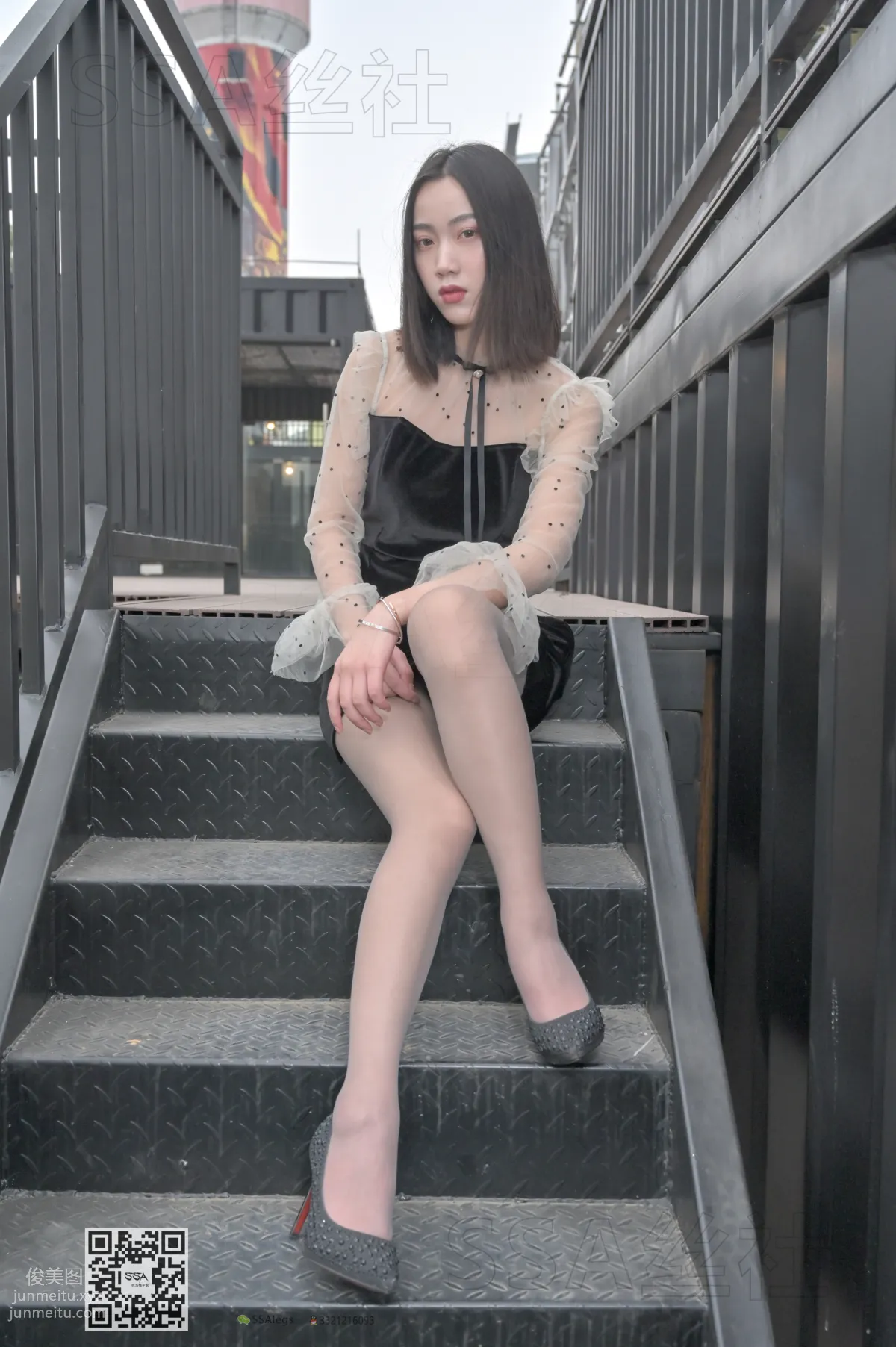 [SSA絲社]超清寫真 NO.096 大大 街拍腿模大大灰絲[145P] 36