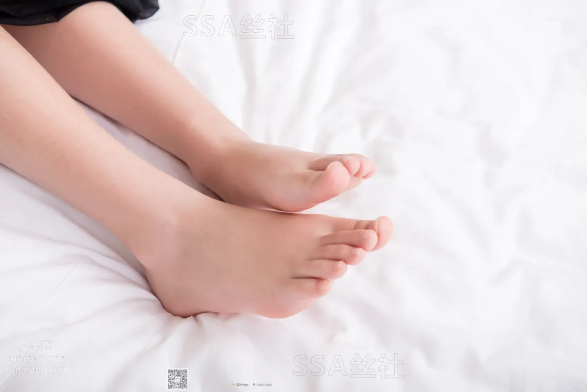 [SSA絲社]超清寫真 NO.064 西西 酒紅性感超短裙黑絲[128P] 125