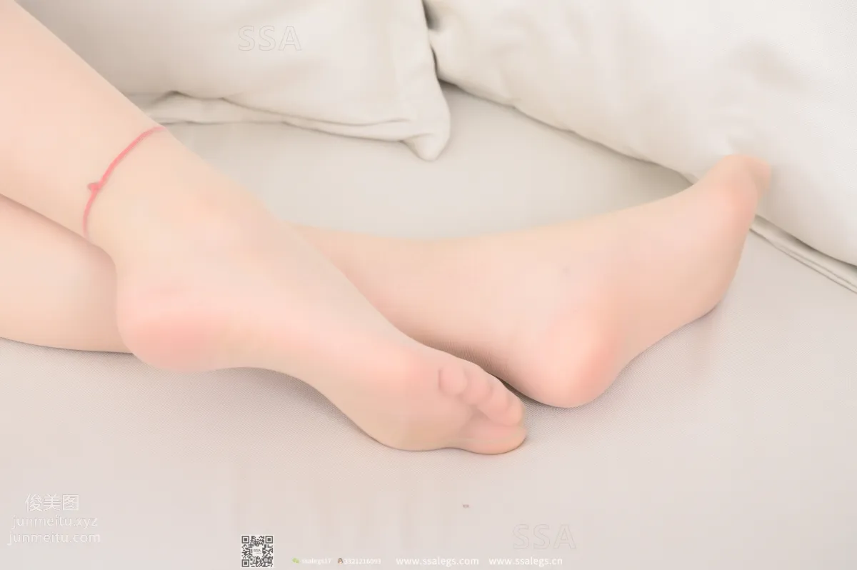 [SSA絲社]超清寫真 NO.297 蜜桃笑容治愈系少女的肉絲襪毛衣裙(下)[143P] 136