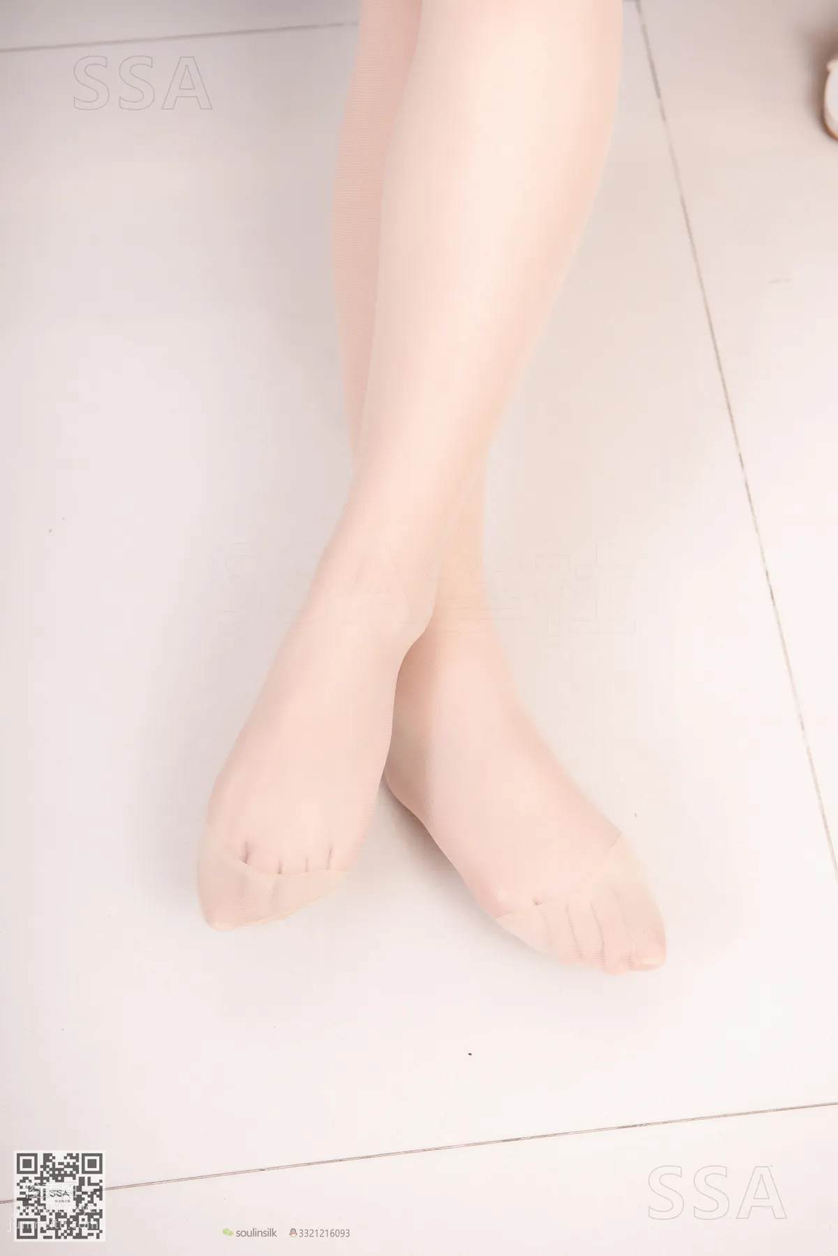 [SSA絲社]超清寫真 NO.212 冷冷豐盈高冷學妹的百褶裙[105P] 97