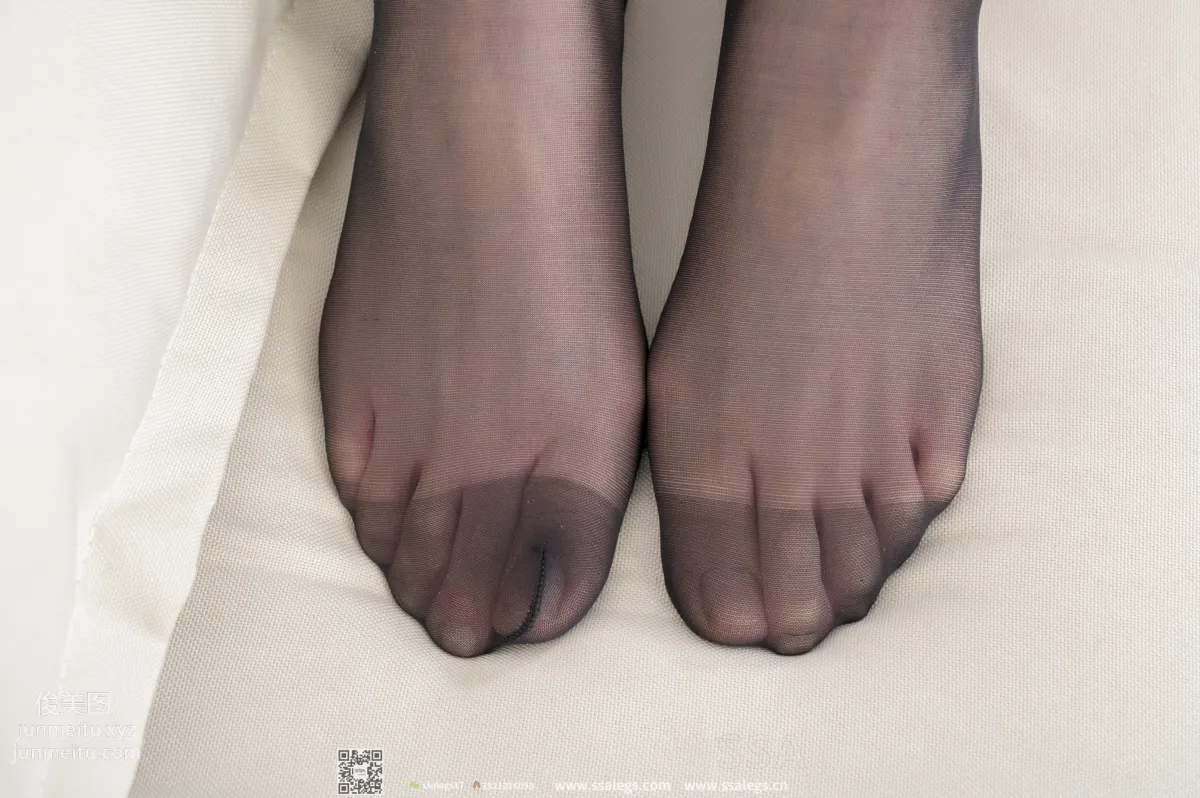 [SSA絲社]超清寫真 NO.309 秀秀新模新春首秀美腿黑絲(下)[95P] 27
