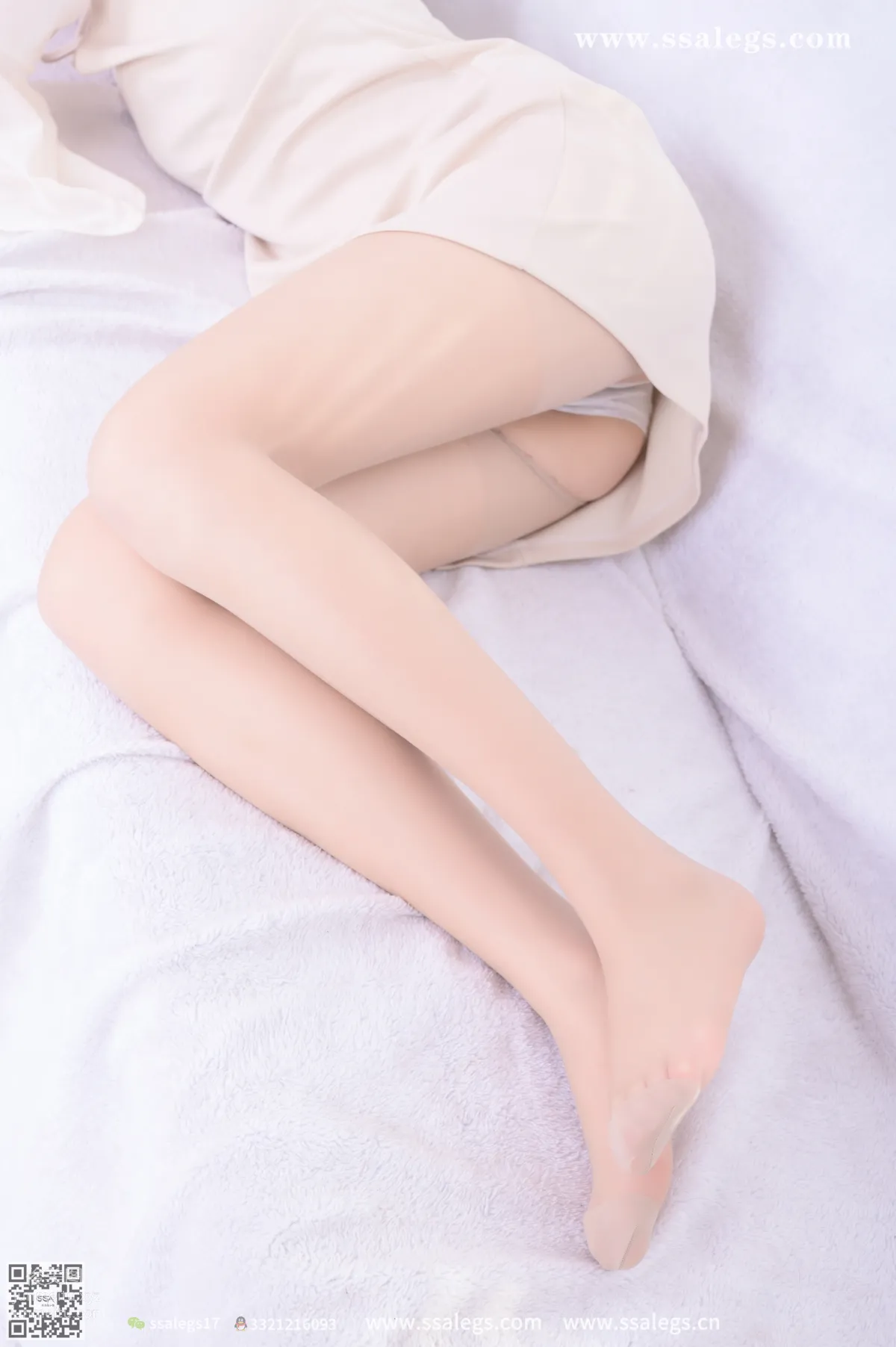 [SSA絲社]超清寫真 NO.446 素素 簡簡單單的穿開裆絲襪(下)[130P] 100