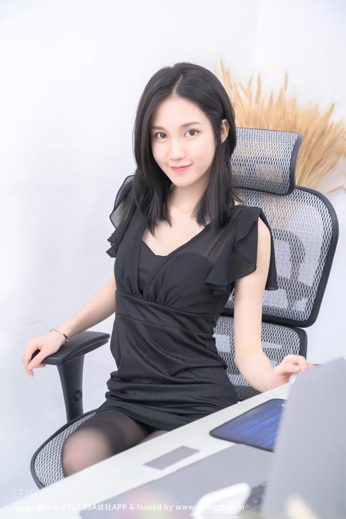 [SSA絲社]超清寫真 NO.781 模特晶晶的黑絲襪美腳（下）[153P] 13