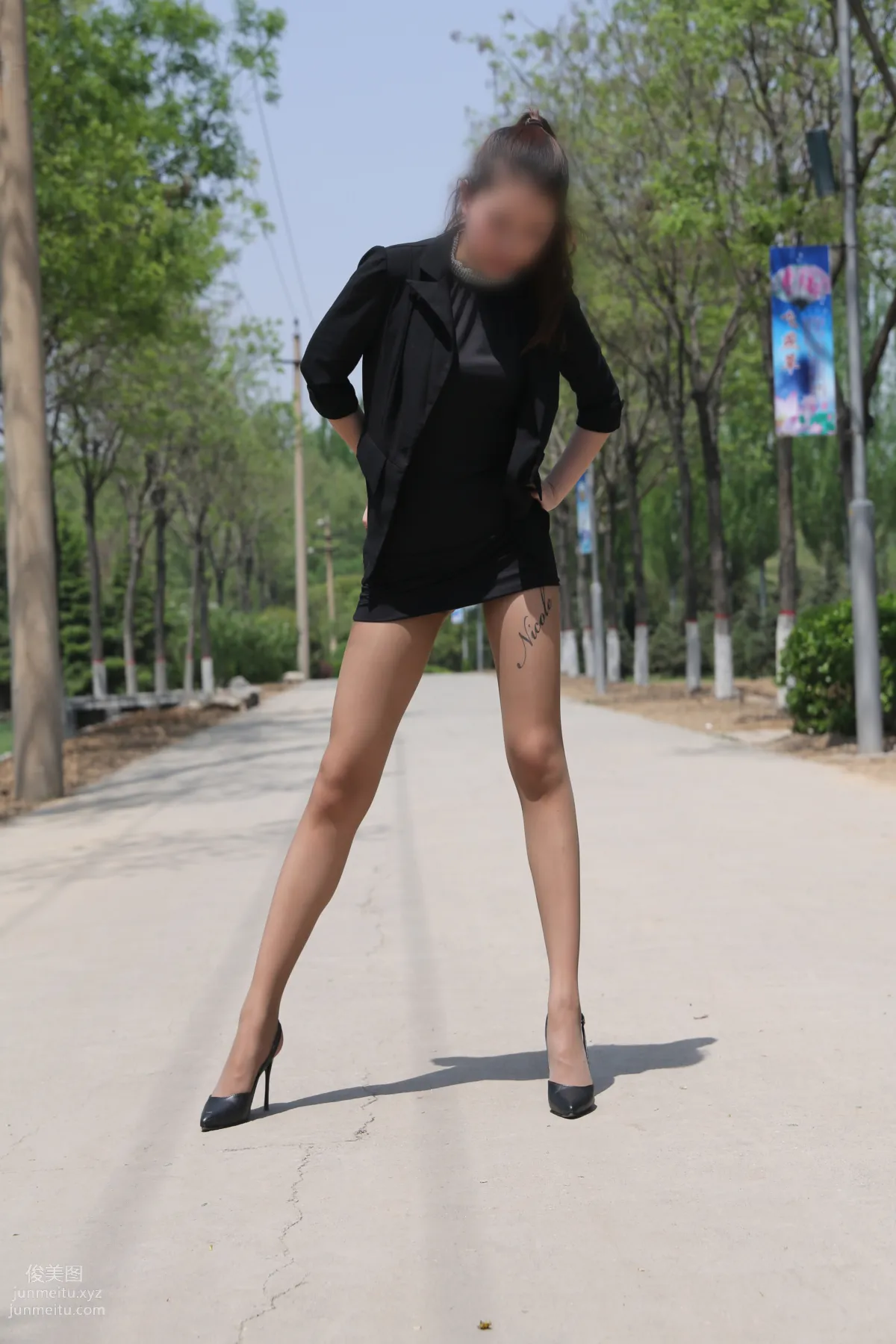[Nicole絲足寫真] NO.006 公園-2 灰絲彩絲 [144P] 24