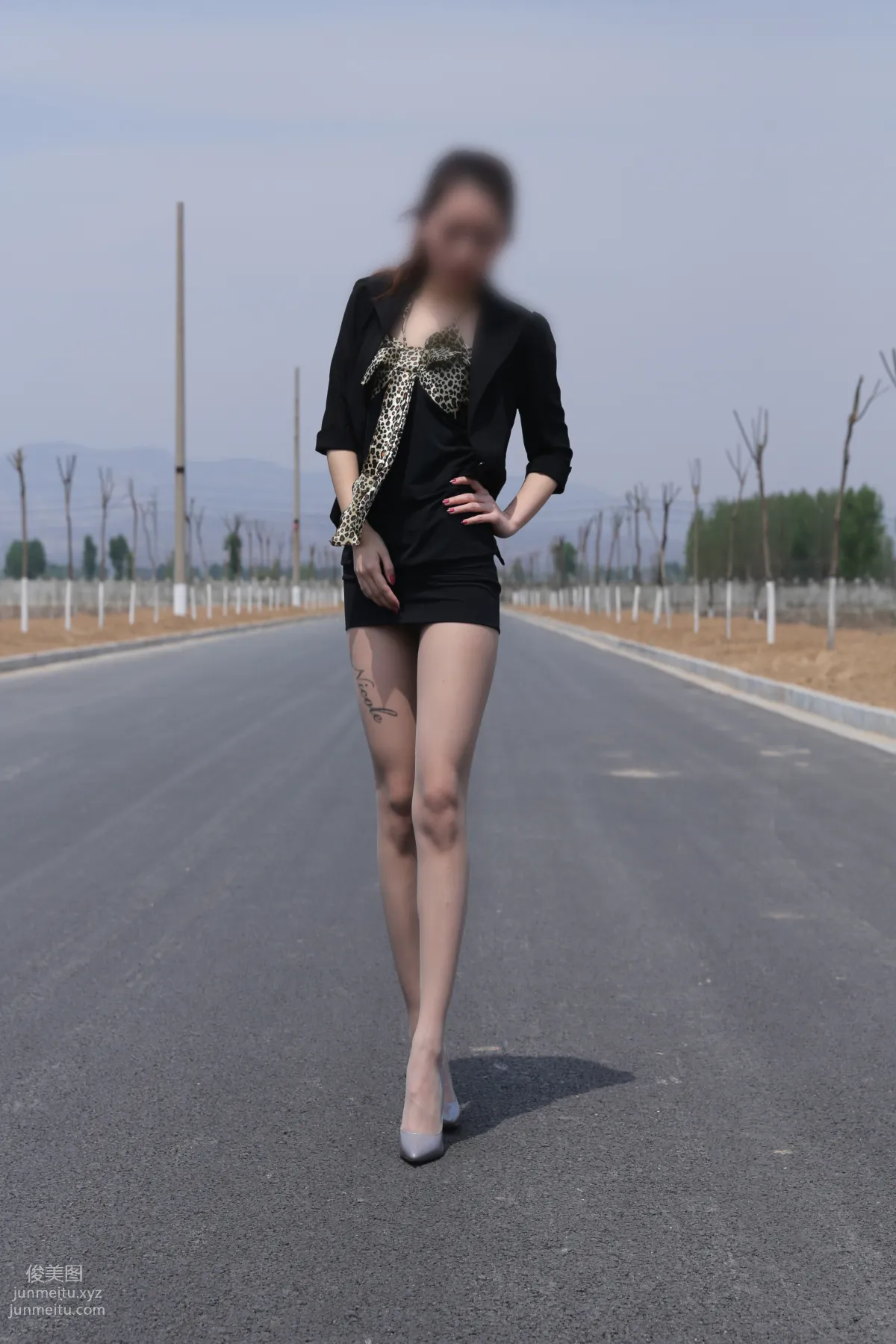 [Nicole絲足寫真] NO.004 公路 灰絲高跟 [113P] 13