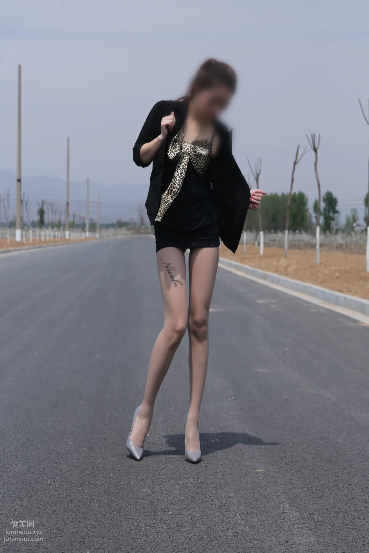 [Nicole絲足寫真] NO.004 公路 灰絲高跟 [113P] 15