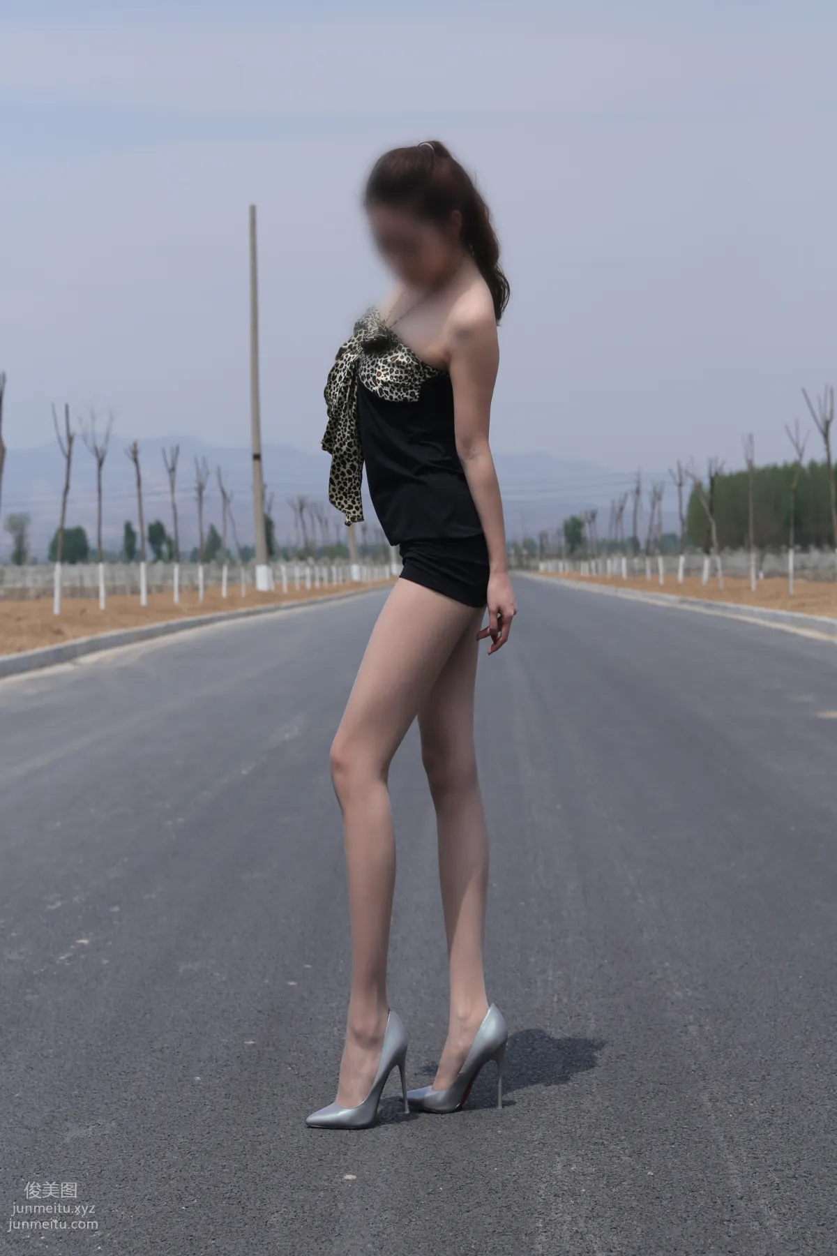 [Nicole絲足寫真] NO.004 公路 灰絲高跟 [113P] 25