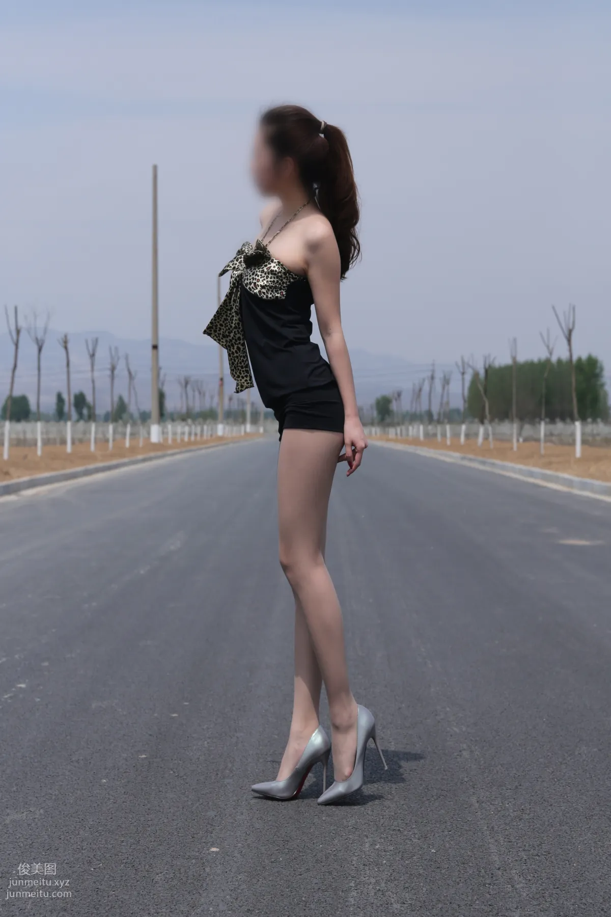 [Nicole絲足寫真] NO.004 公路 灰絲高跟 [113P] 26