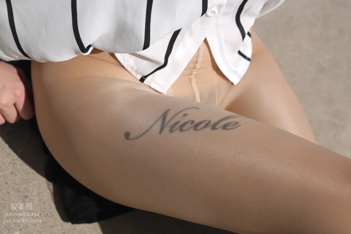 [Nicole絲足寫真] NO.002 廠區-2 肉絲美臀 [133P] 71