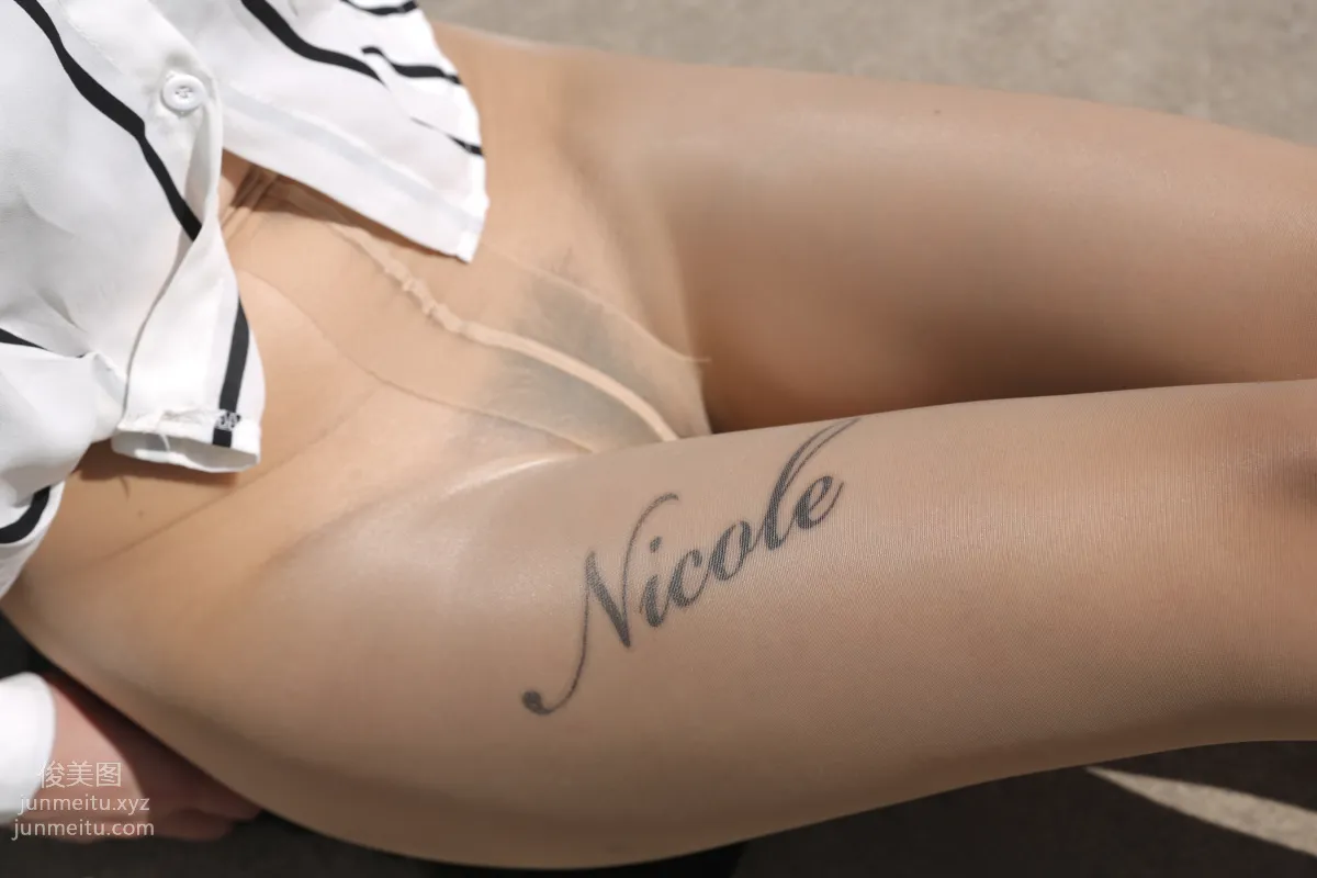 [Nicole絲足寫真] NO.002 廠區-2 肉絲美臀 [133P] 73