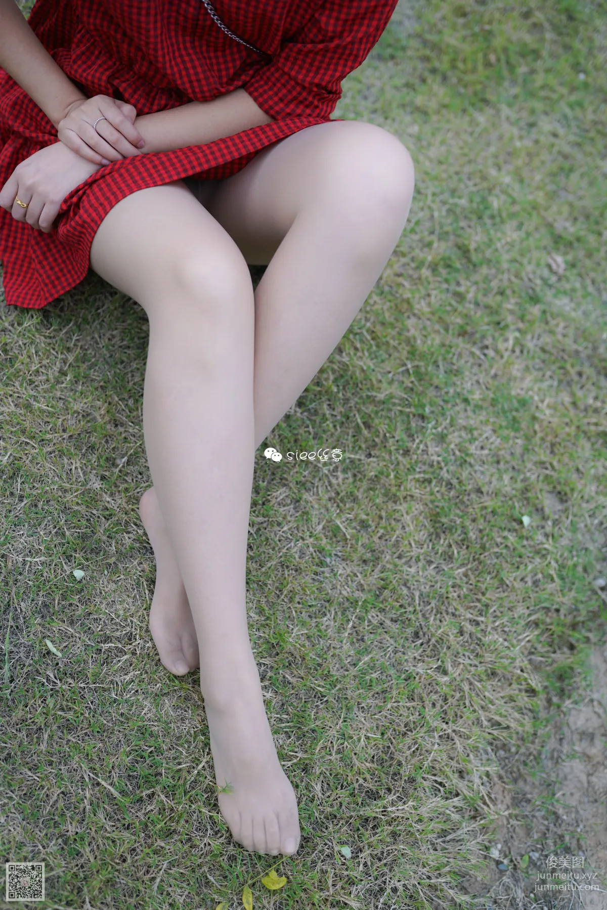[SIEE絲意] No.191 晴兒~草地薄絲 [30P][原刊] 16