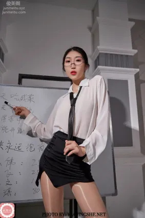 [FAIRY CLUB妖精社]2021.10.13 B2117《蘇偉-業績大會》-極品無内絲B系列