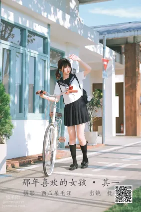 [藝圖語] 2022.06.04 那年喜歡的女孩 _ 其一 河豚撫子